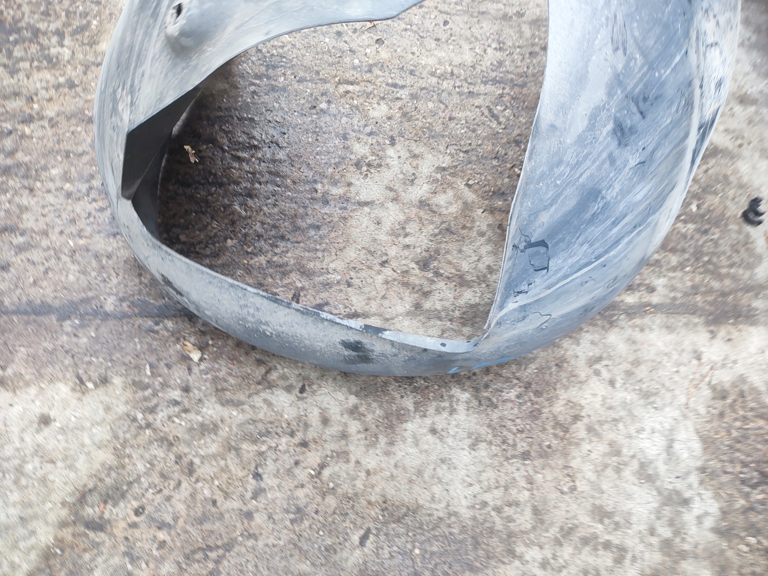 mudguard left front left front Volkswagen passat b7
