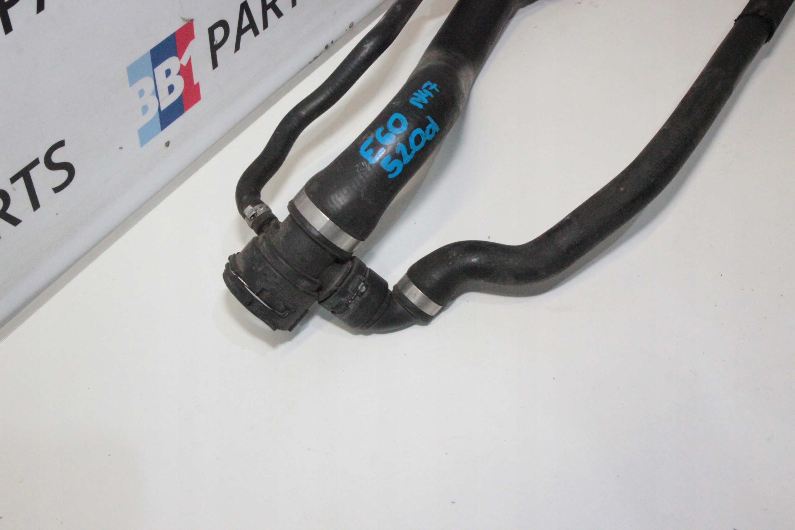 BMW E60 E61 prijenos cijev crijevo vode 520D N47 7799747