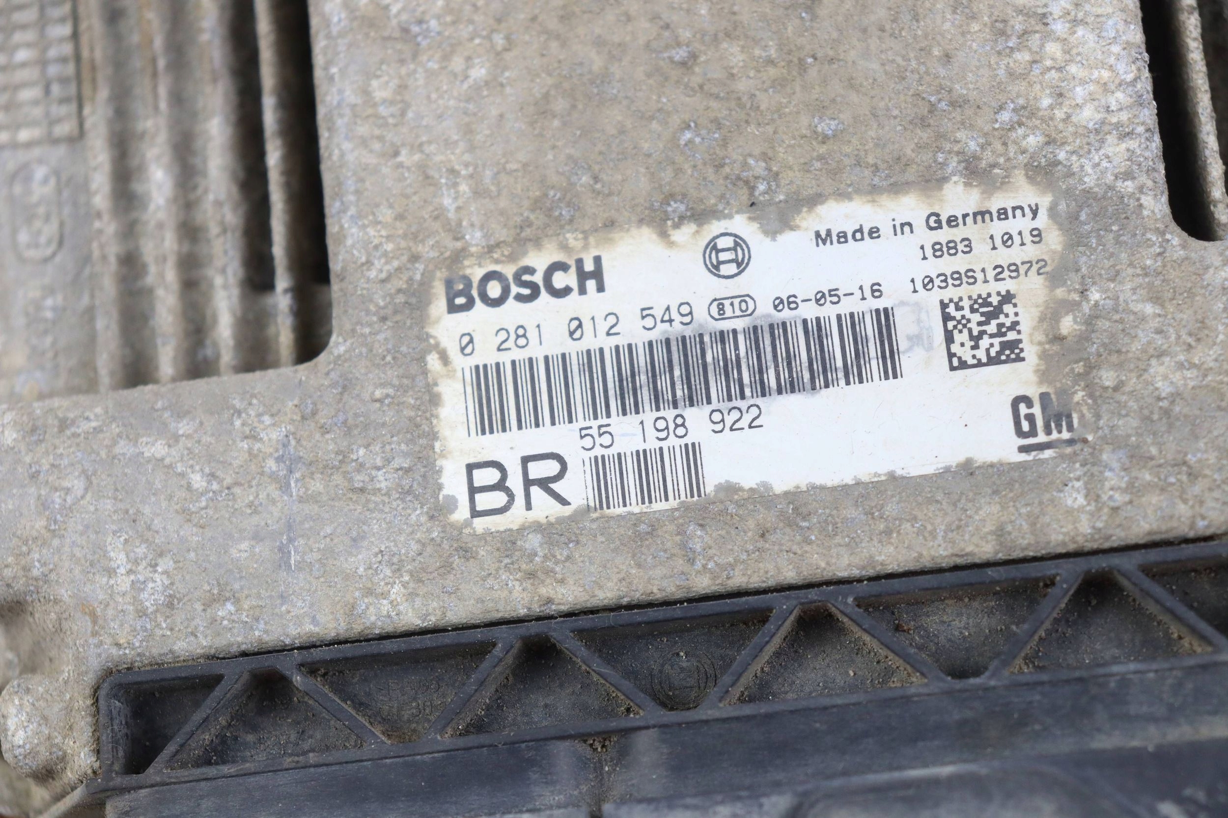 OPEL ZAFIRA B computer control unit of the engine 1.9 CDTI 55198922 0281012549