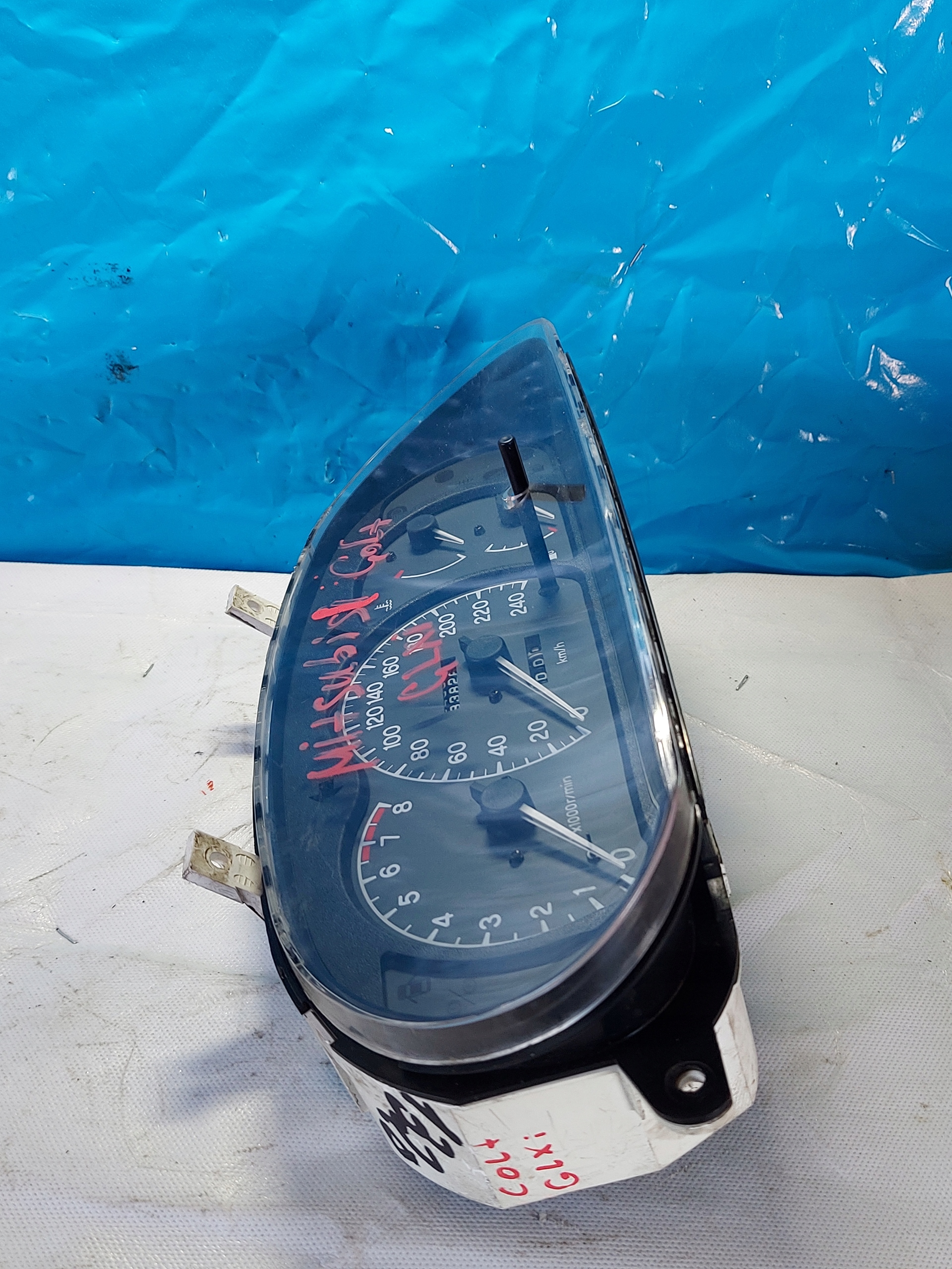 dials clock MITSUBISHI LANCER 1.6 MR168069