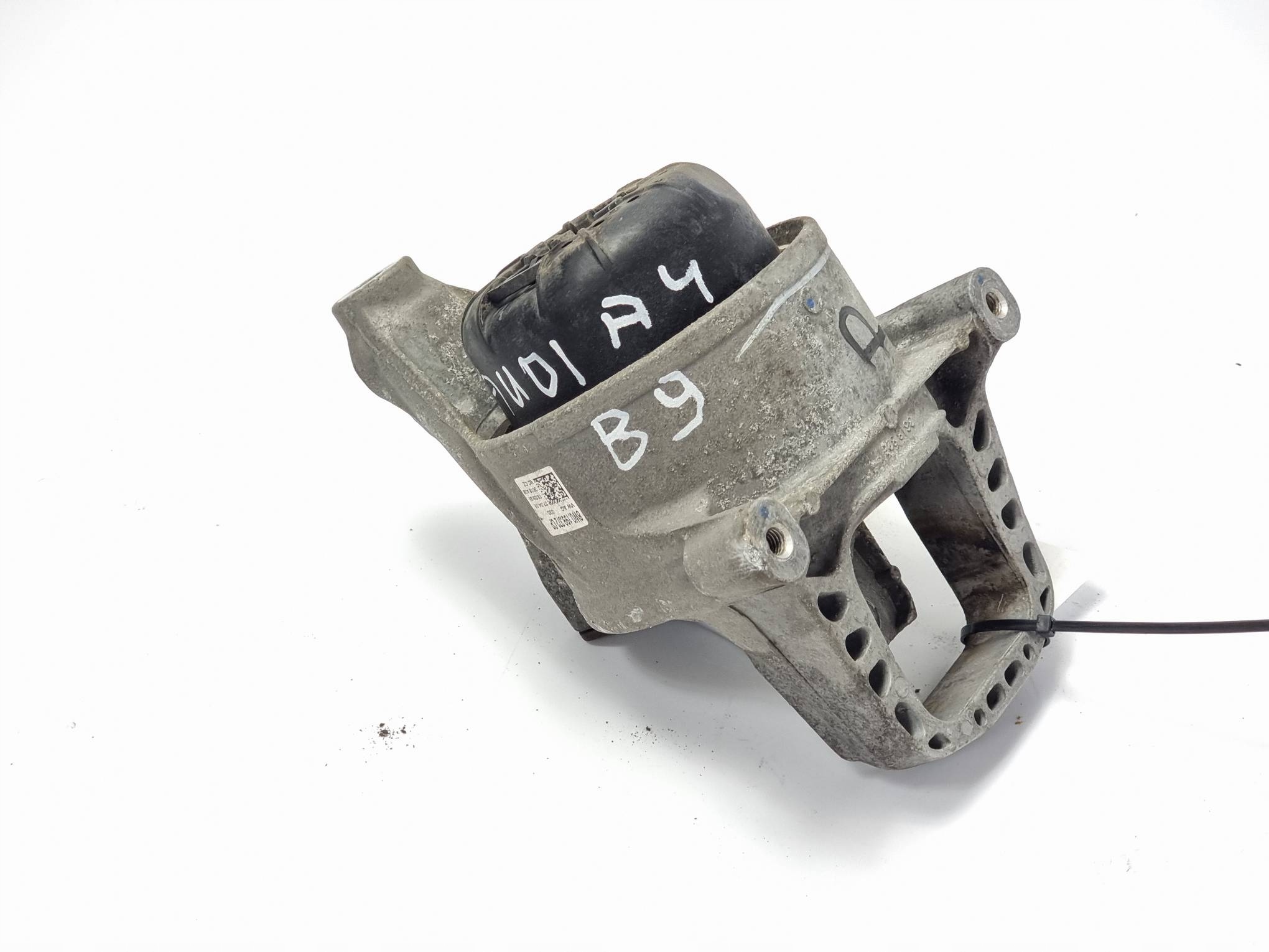 engine mount 8W0199372CP AUDI A4 B9
