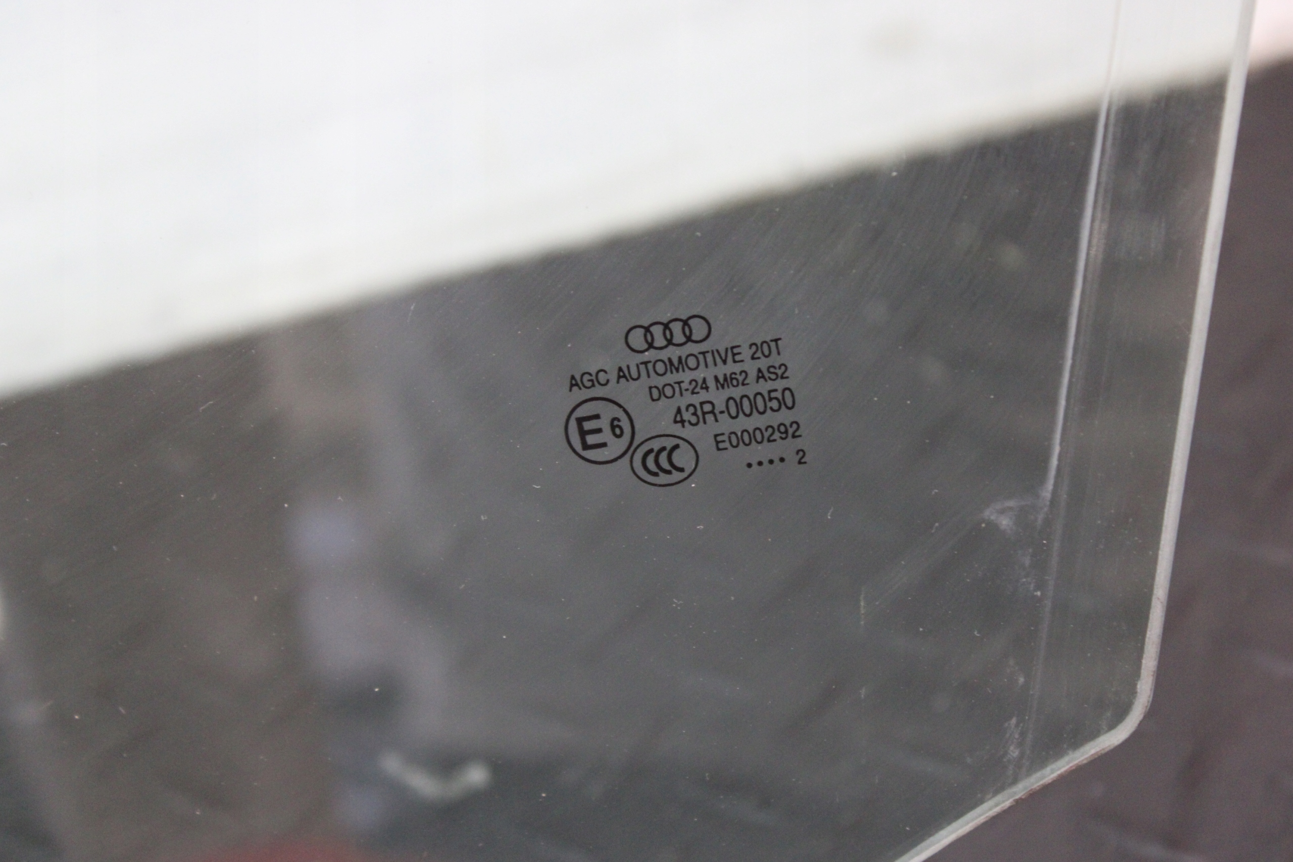 window door left front AUDI Q5 8R 8R0