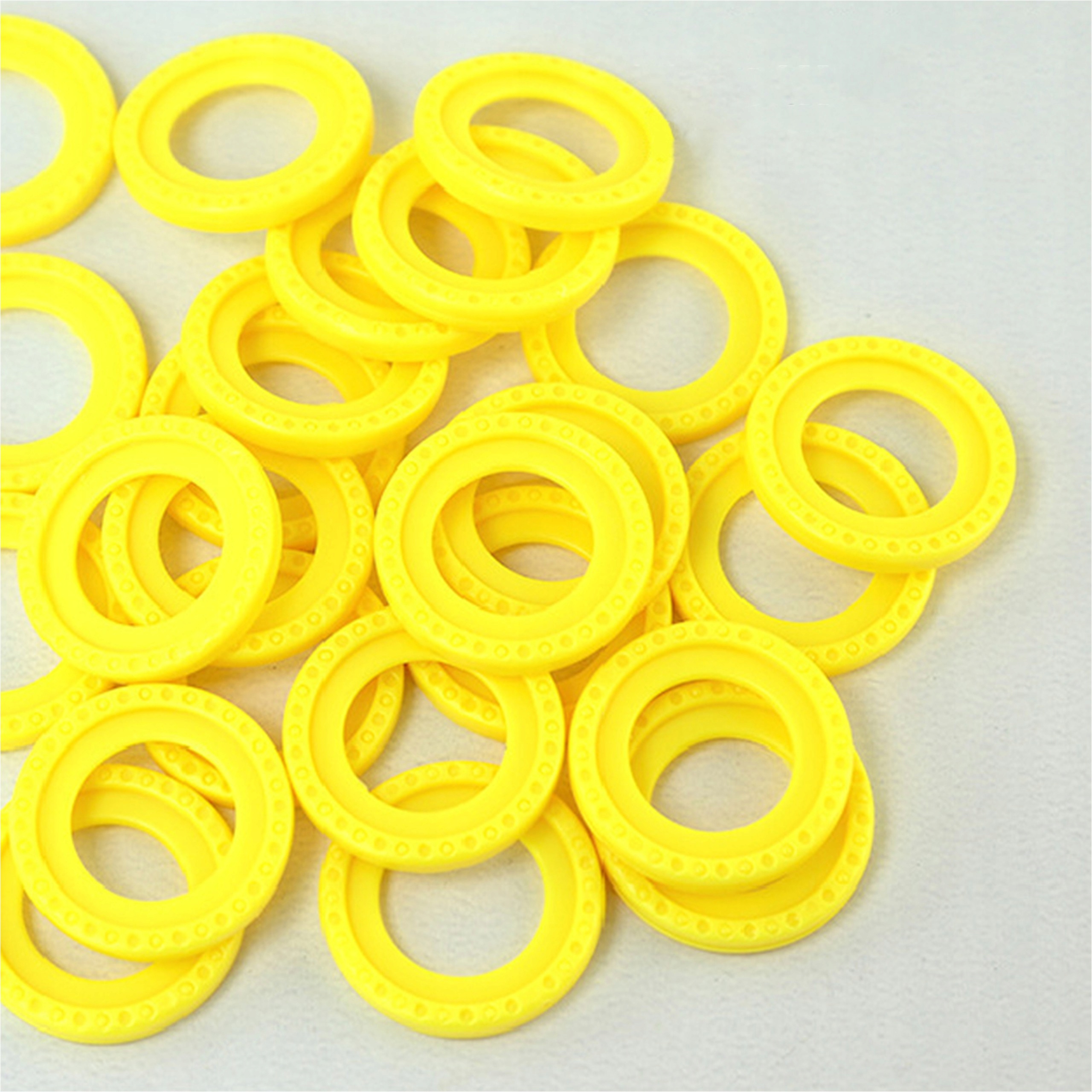 GRA ZRĘCZNOŚCIOWA BALANSUJĄCE JAJKO ŁYŻCE SPORTOWA RODZINNA WYŚCIG WOOPIE Minimalna liczba graczy 1