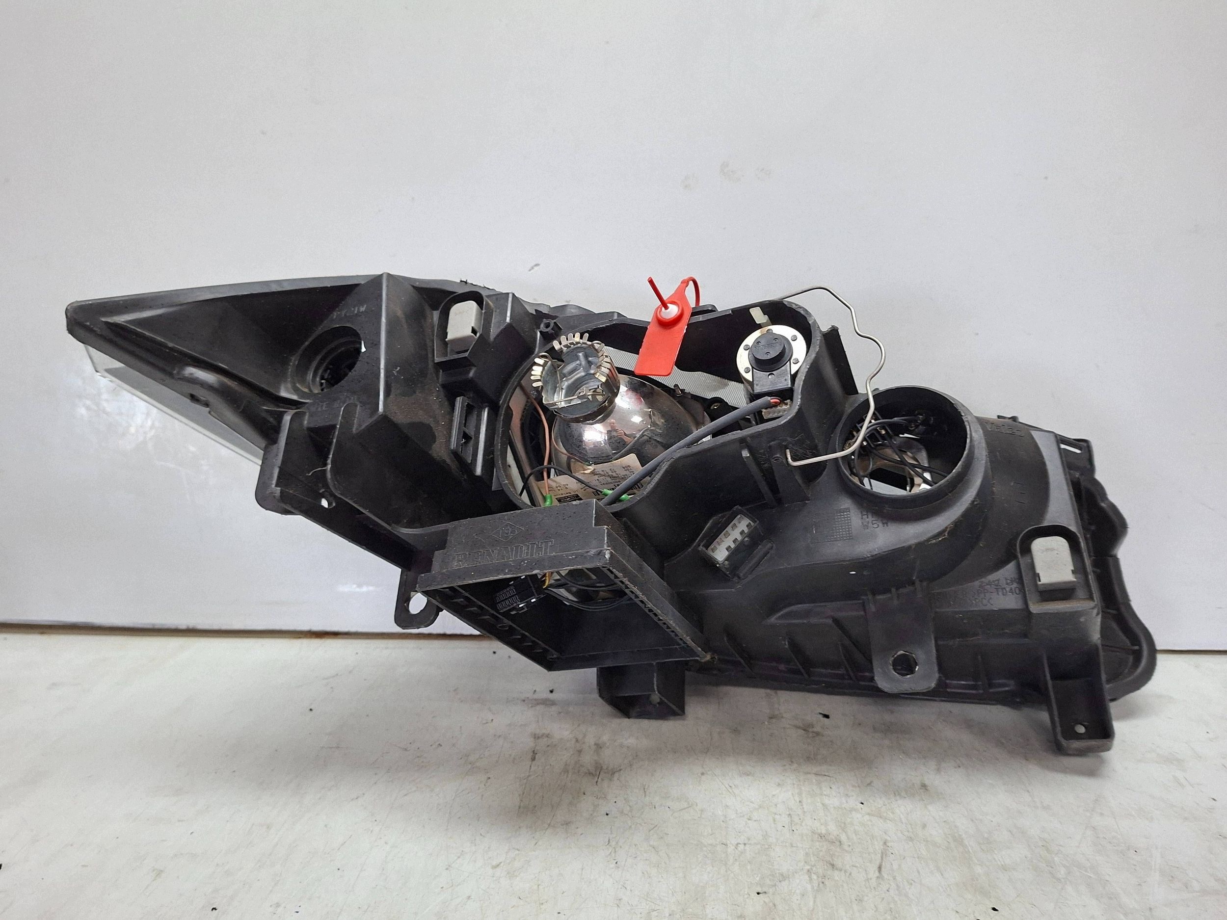 light front left XENON 8200073224F RENAULT MEGANE II 2003
