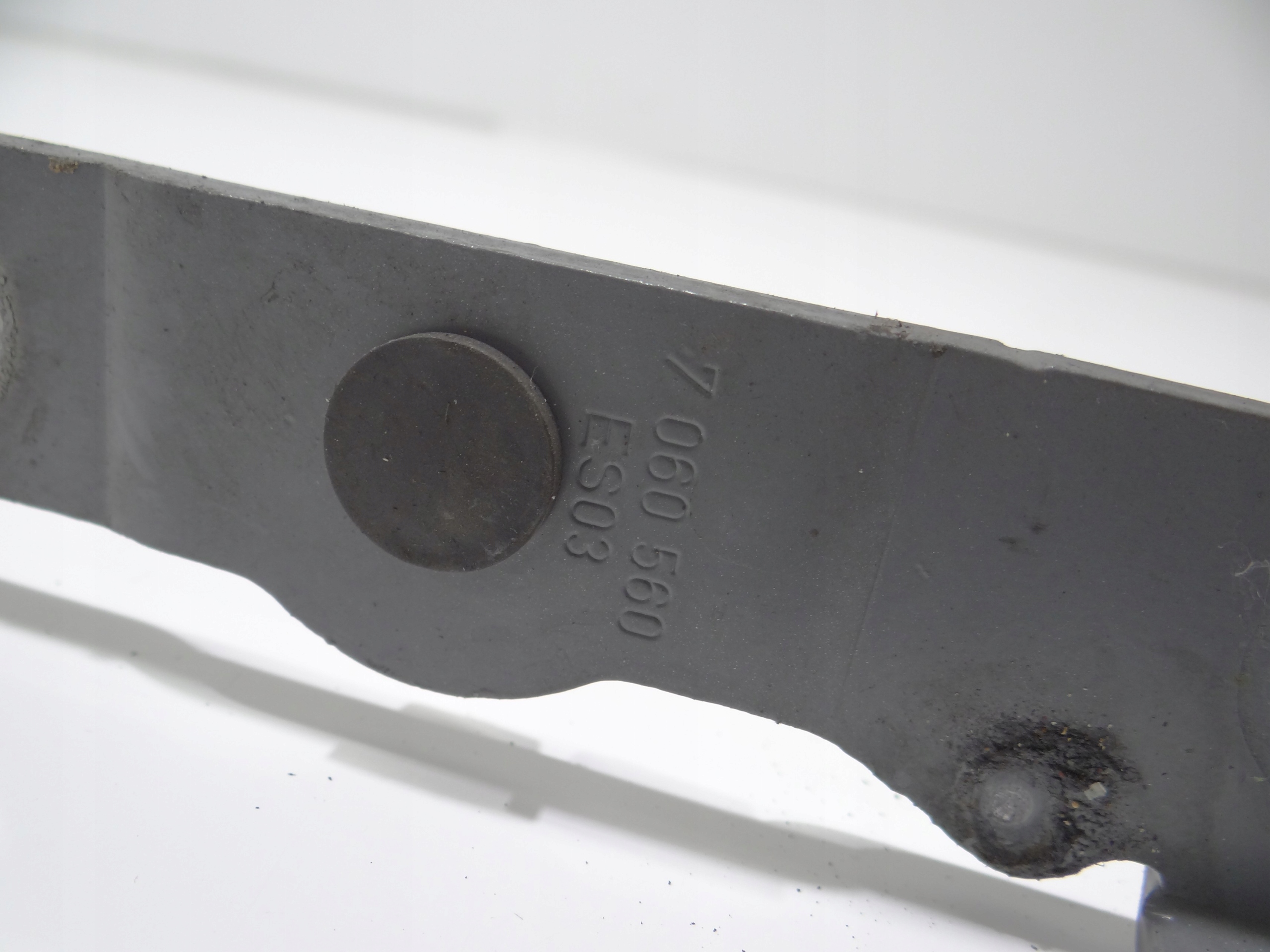 hinge bonnets right front BMW E87 7060560 A52