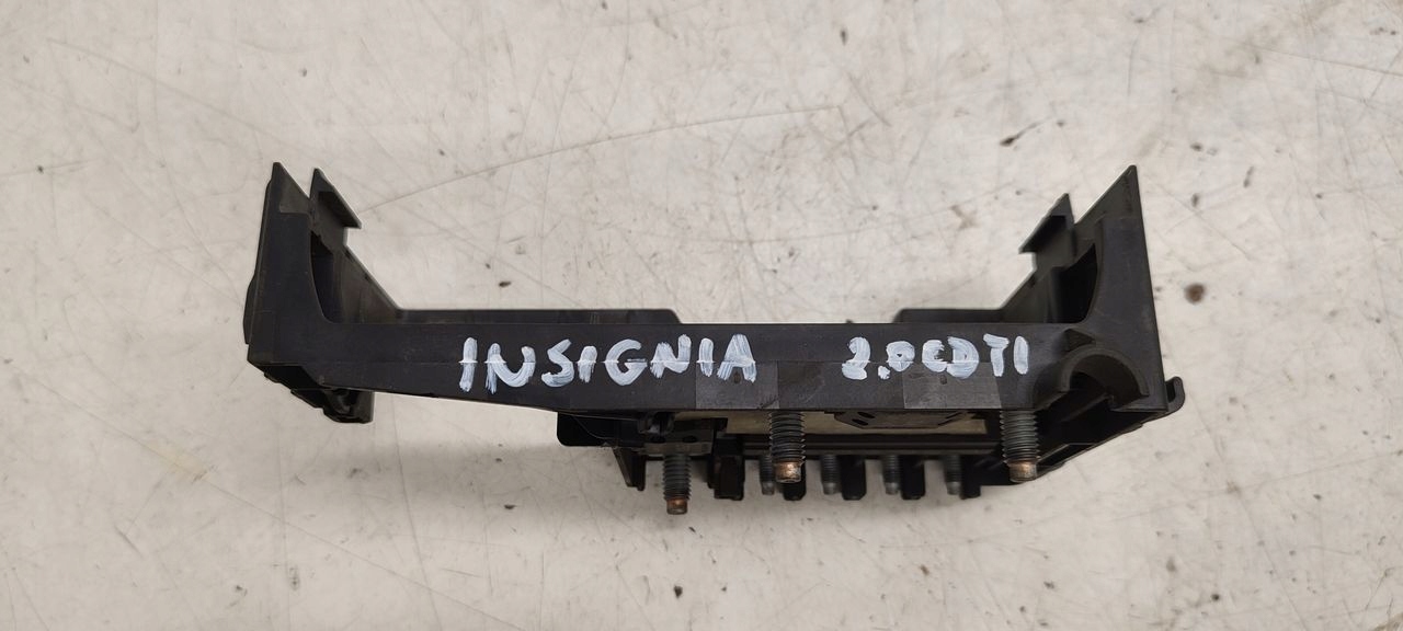 Module fusibles Opel Insignia 2,0 CDTI
