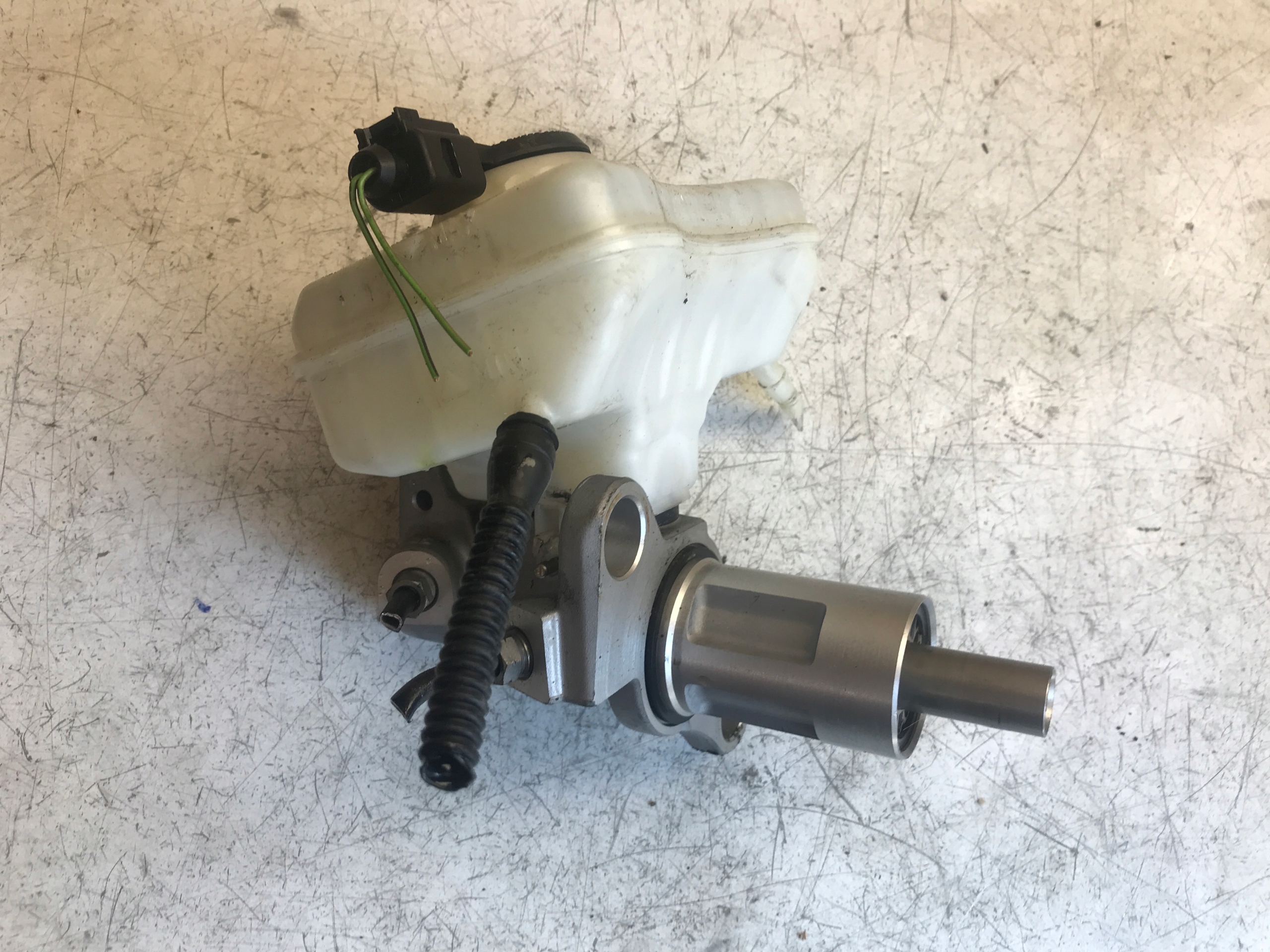 servo bubanj AUDI A4 B8 8K0611301A