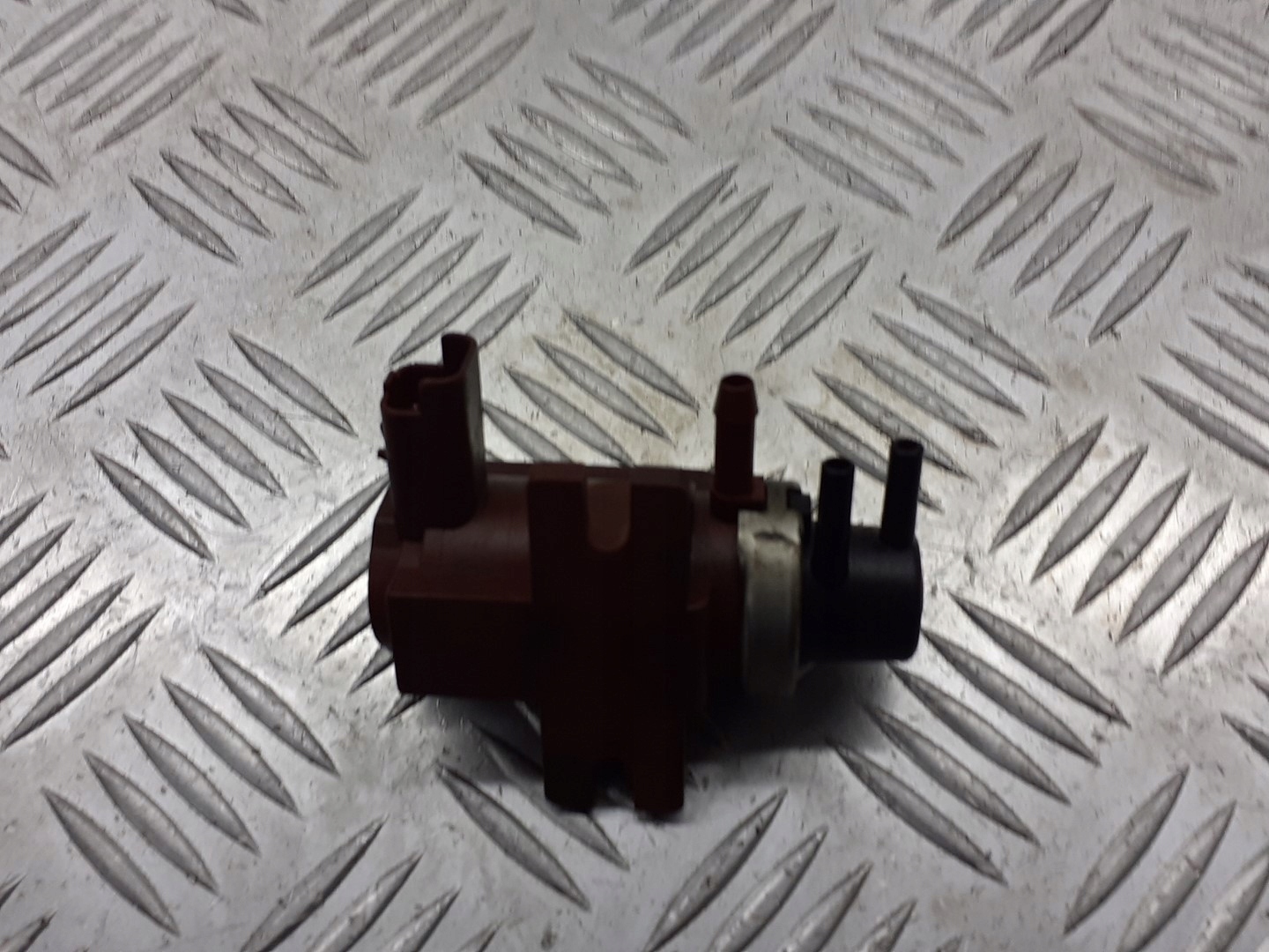 клапан давления FORD Focus MK2 1.6