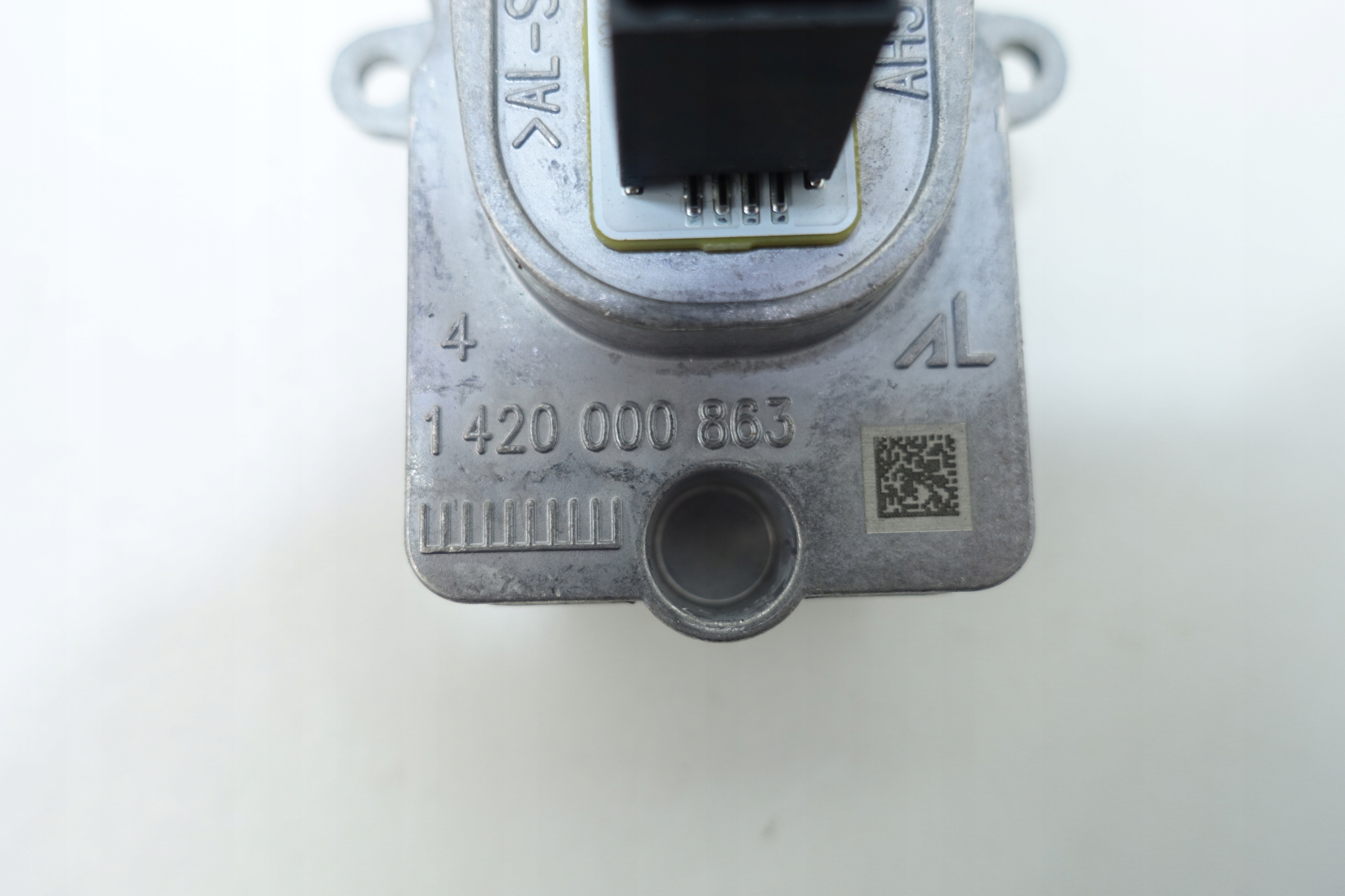 JEŻ MODUŁ LED VW TIGUAN II LIFT 1420000863 Typ samochodu Samochody osobowe