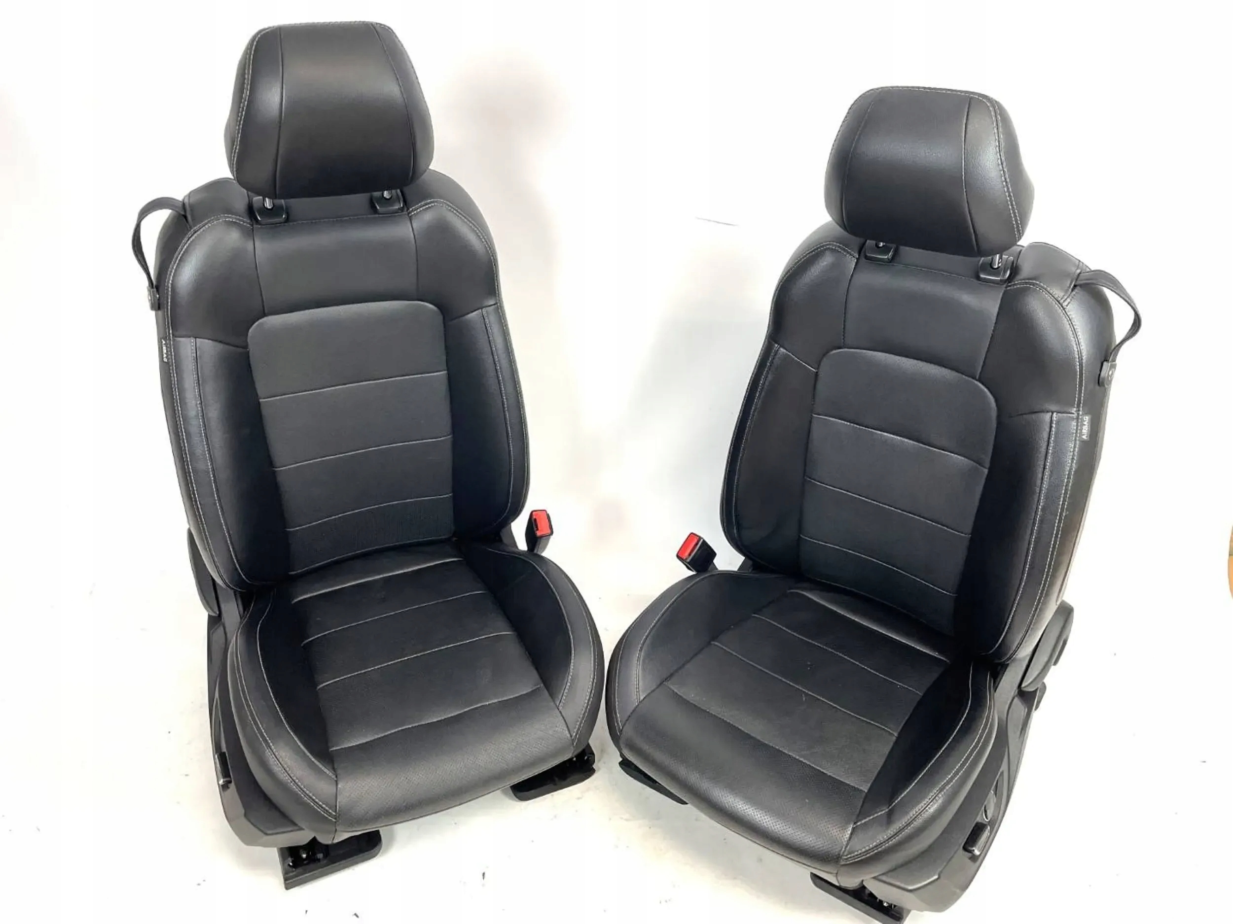 Ford Mustang VI GT 2015+ Sitz komplet Leder