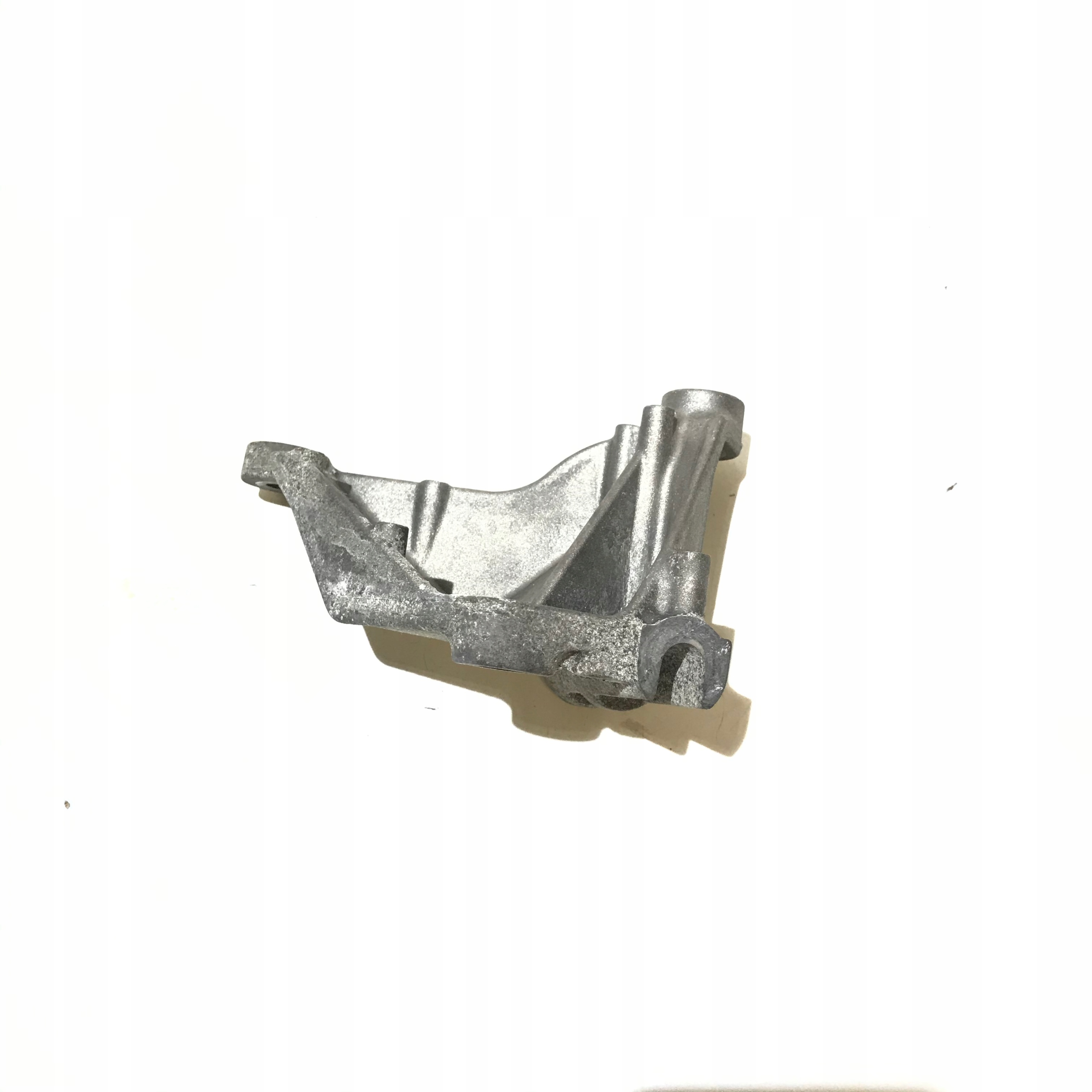RENAULT CLIO V CAPTUR II 1.0 TCE SUPPORTO 117107507R