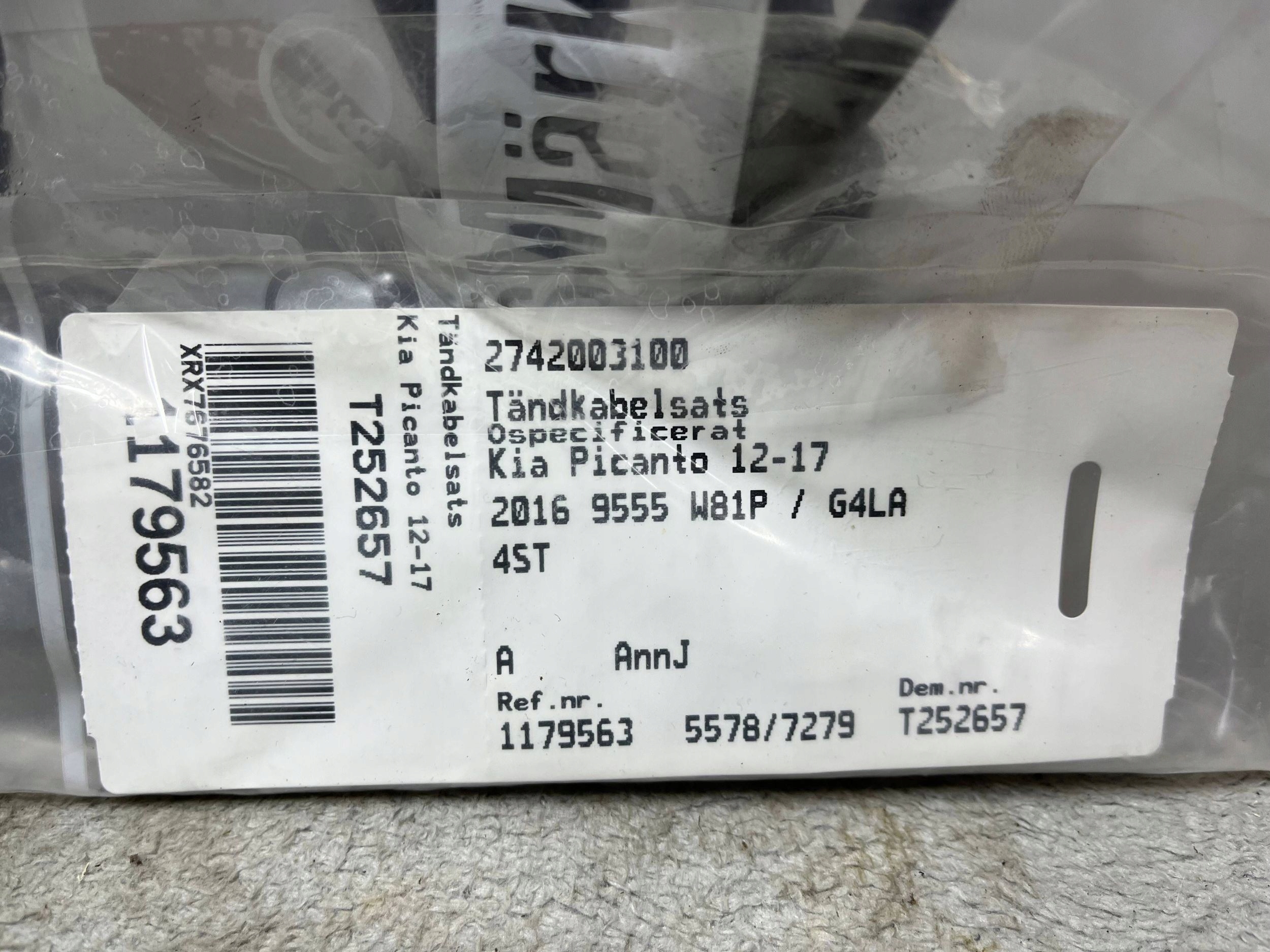 running board przewodow zaplonowych KIA Picanto 2742003100