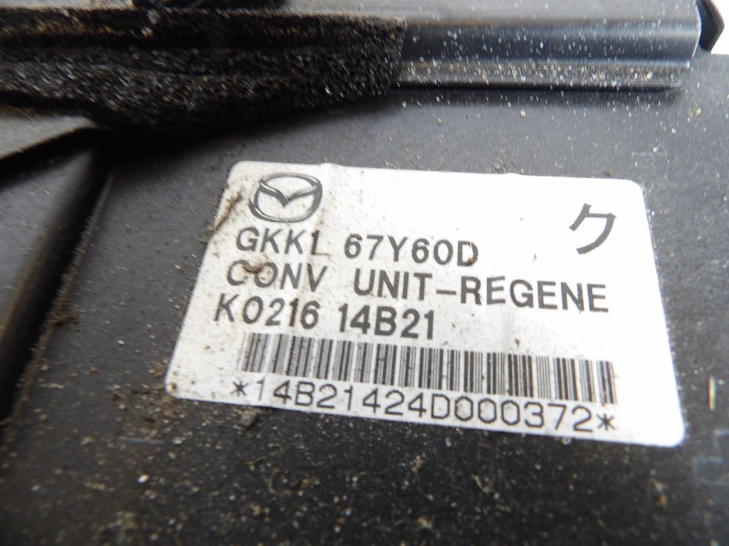 MAZDA 6 GJ 2.0SKYACTIV voltage module GKK167Y60D