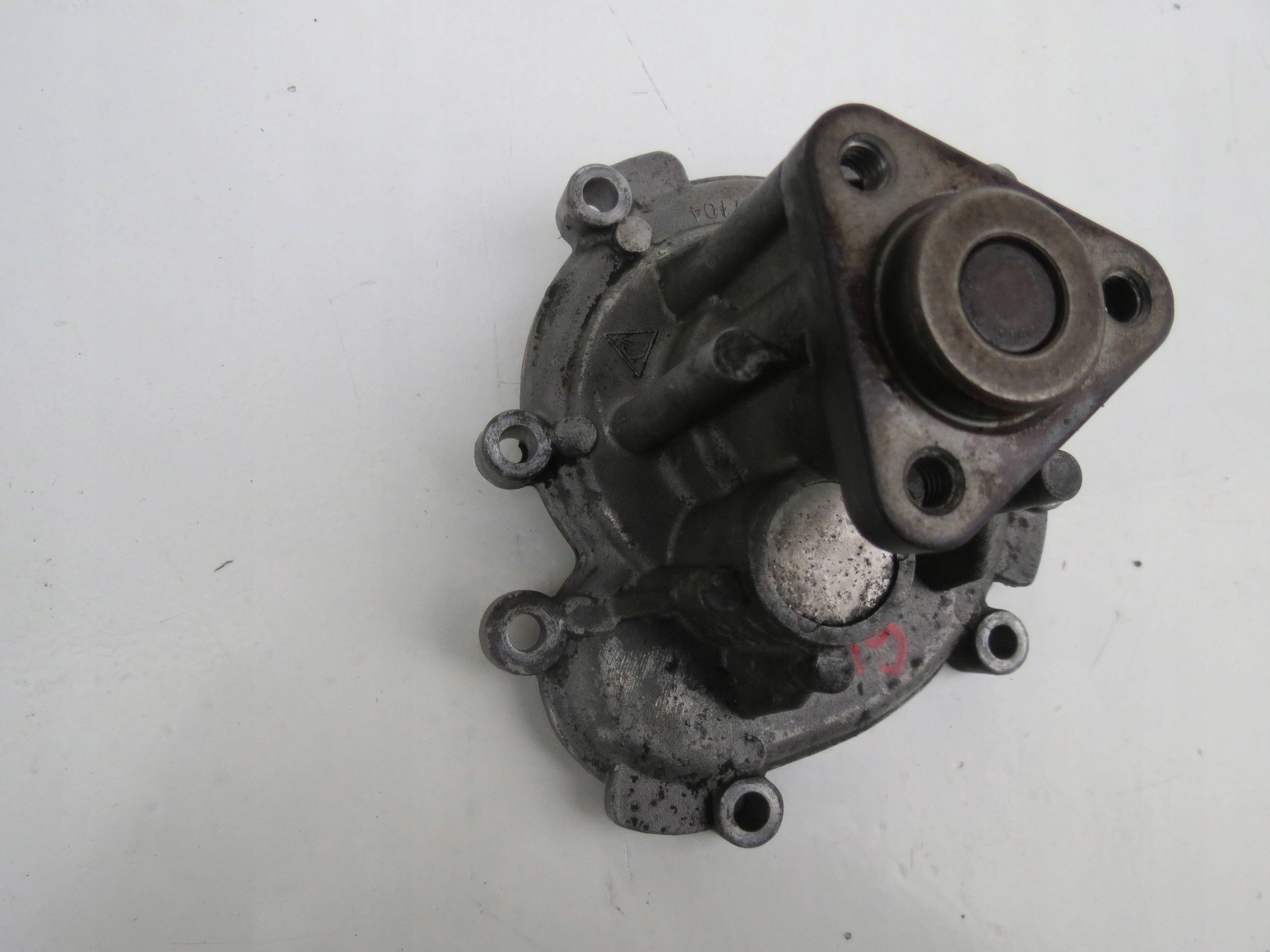 pumpa cirkulacije vode PORSCHE CAYENNE 4.5 V8 94810601104