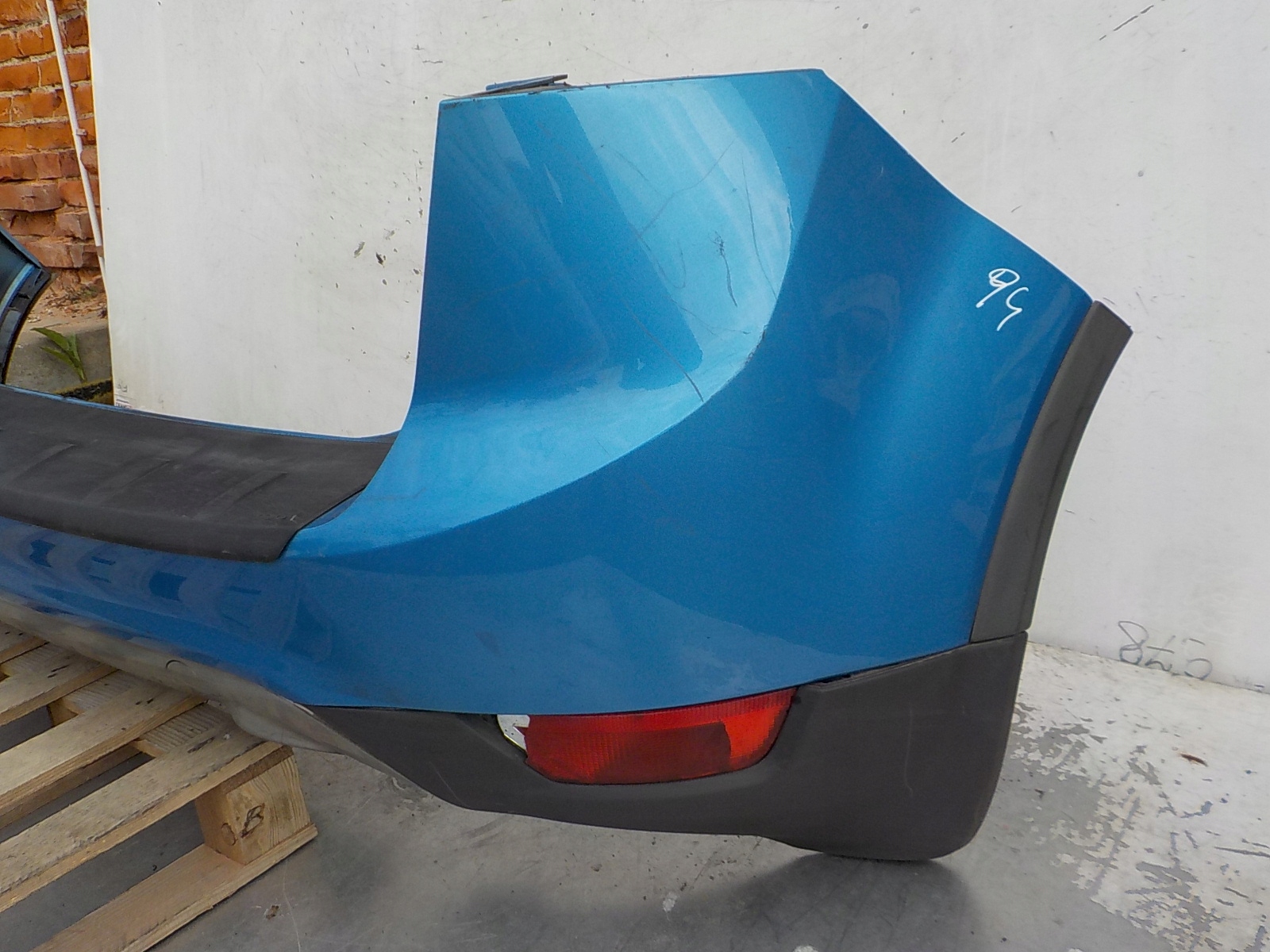 94 FORD KUGA and MK1 bumper rear part rear