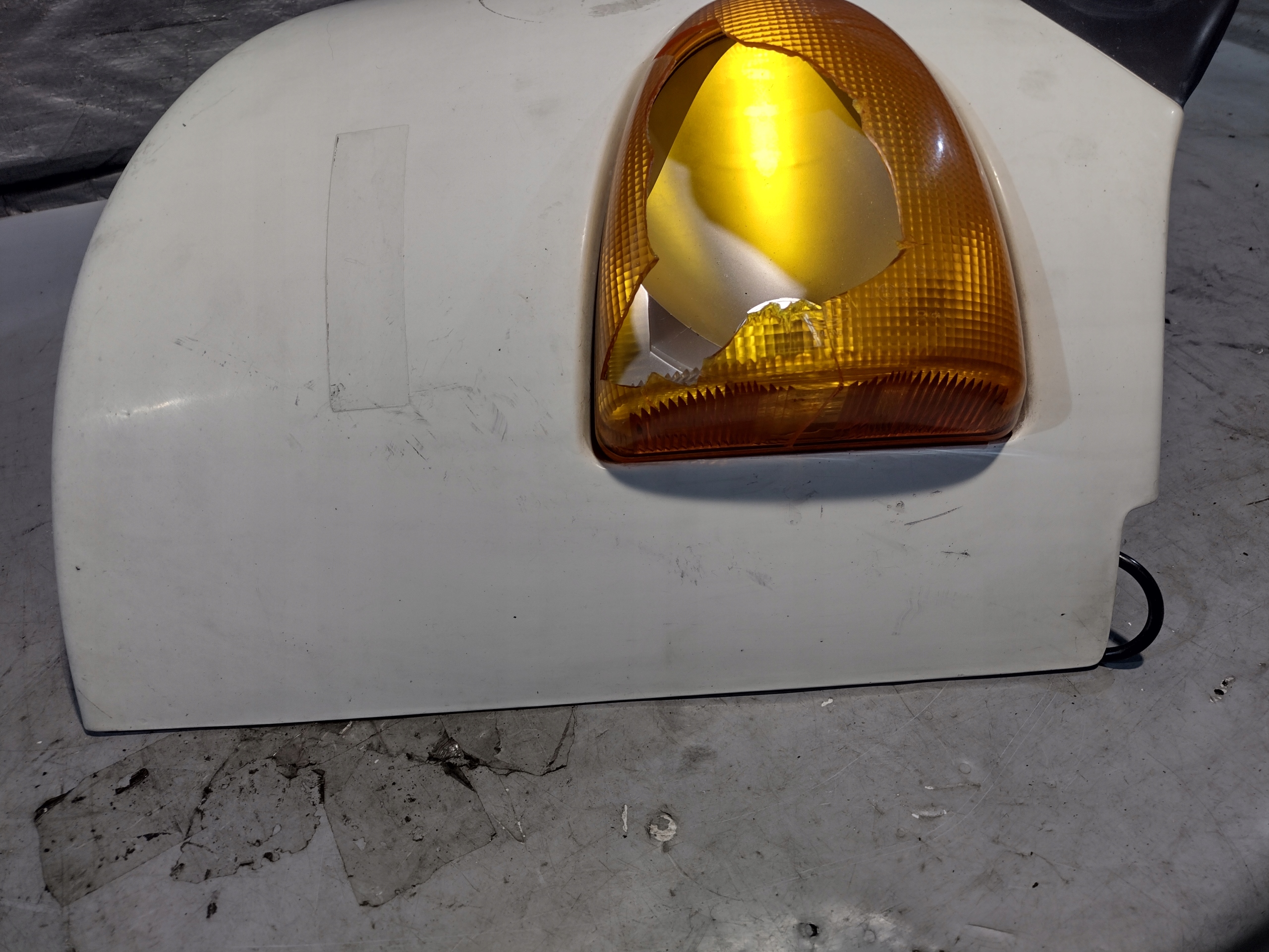 light cover lights right front Scania Omnicity CN94UB 1DL005600-10