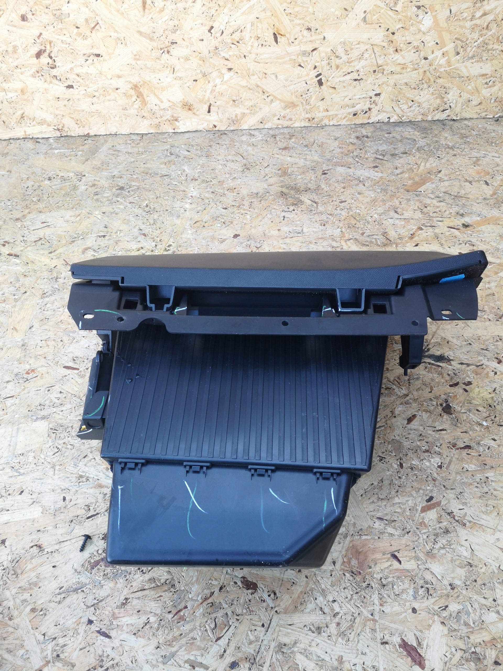 DS3 бардачок пассажира европа