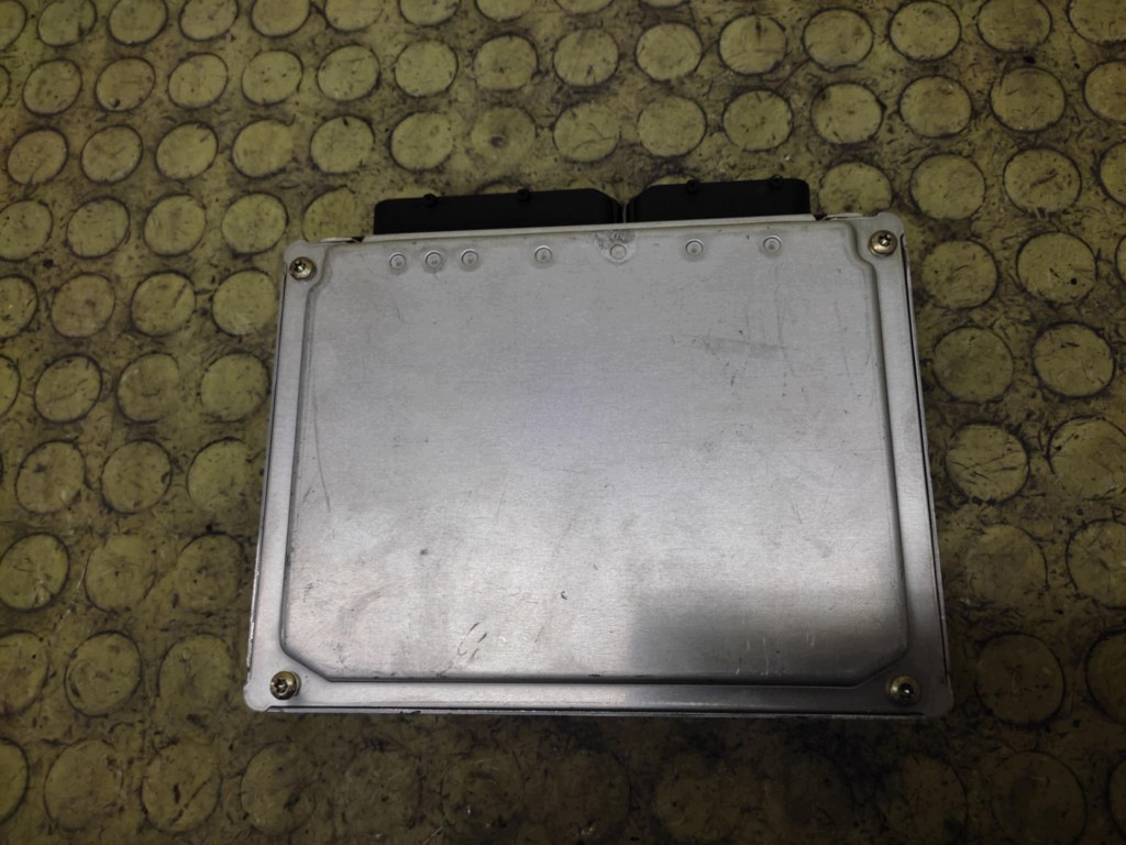 AUDI A3 8L control unit of the engine 0261206122