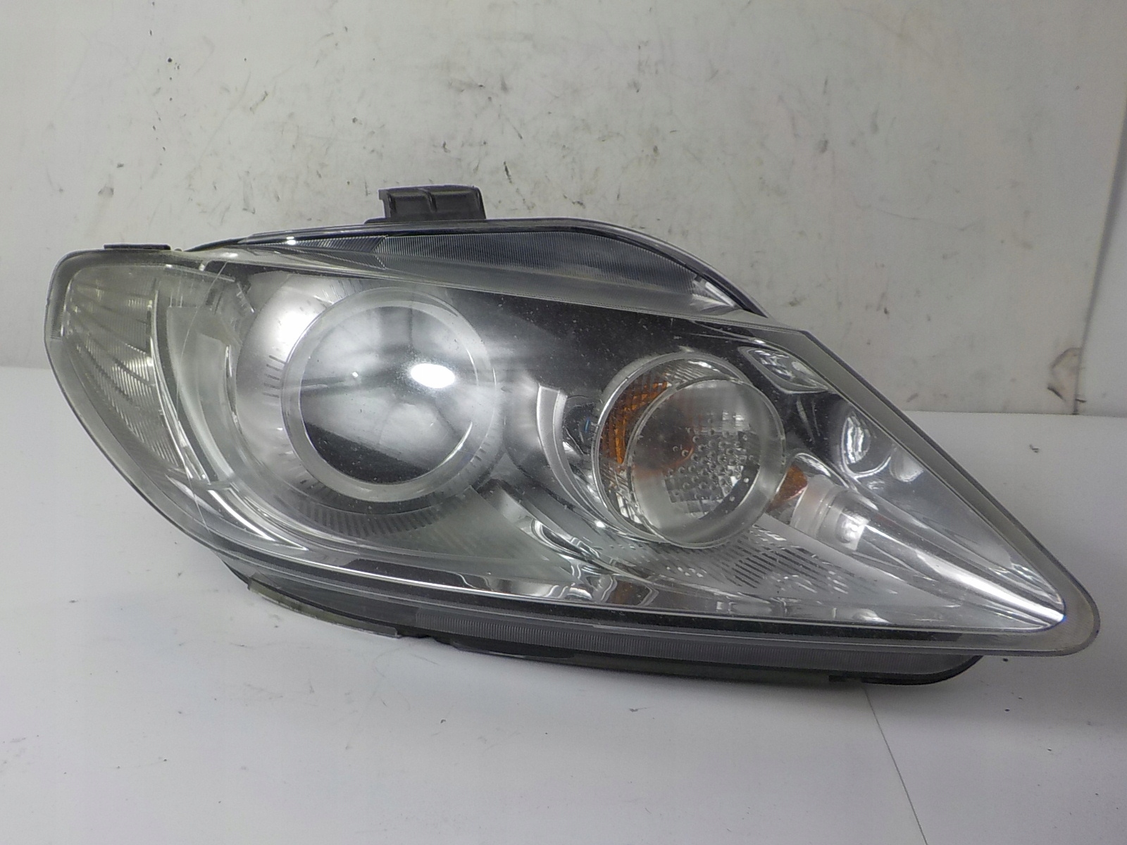 SEAT EXEO XENON light right front front UK 3R2941008D 89320201