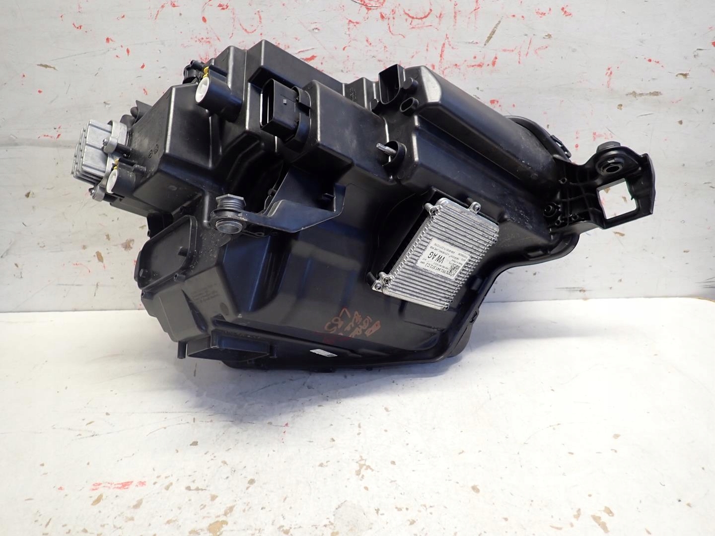 light front front left SKODA KAROQ LIFT 2021- FULL LED 57B941035B