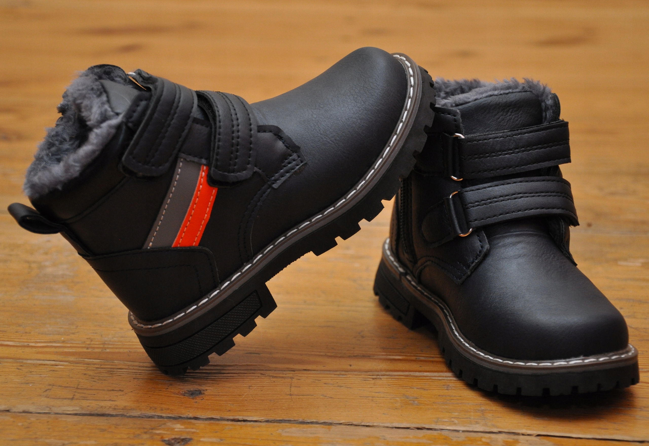 TRZEWIKI BUTY DZIECIĘCE NA RZEP RZEPY CHŁOPIĘCE OCIEPLANE WYGODNE ROZ 26 EAN (GTIN) 5905440471593