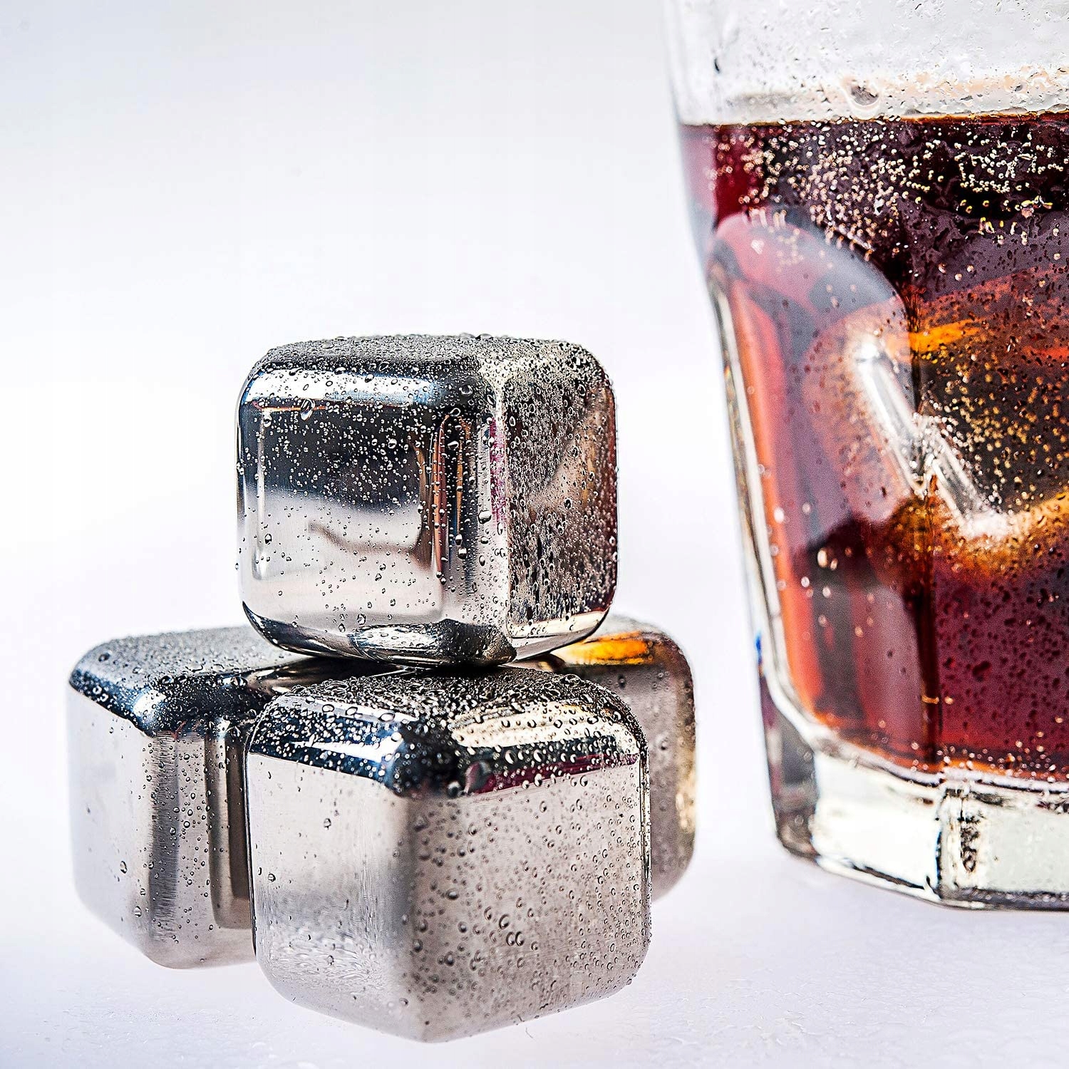 

Metalowe kostki lodu do drinków napojów Whisky
