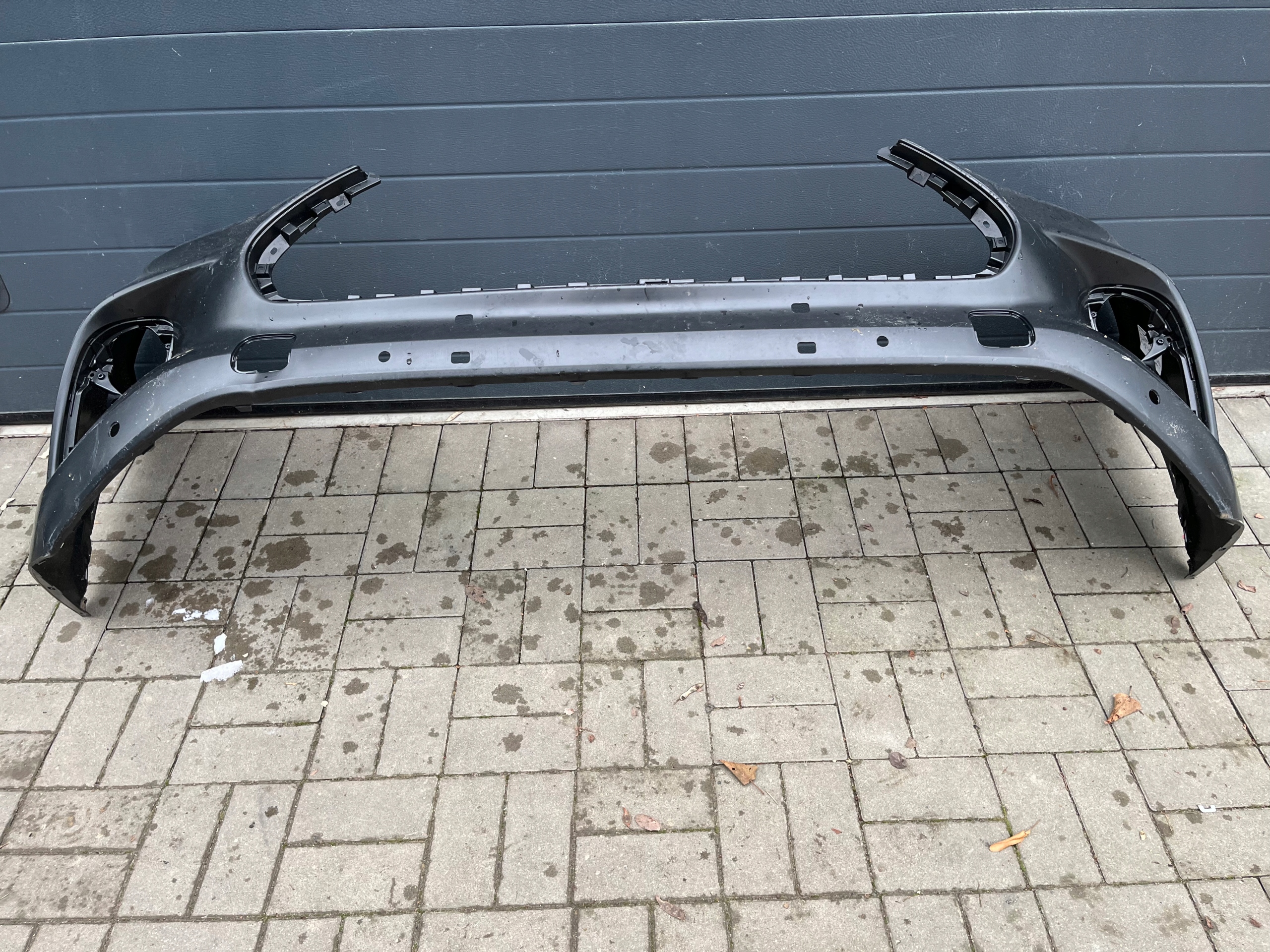 Toyota Highlander IV 19- nárazník předek přední