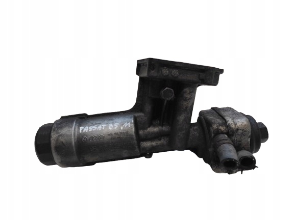 VW PASSAT B5 FL LIFT 00- 1.9TDI PODSTAWA OBUDOWA FILTRA OLEJU 038115389C