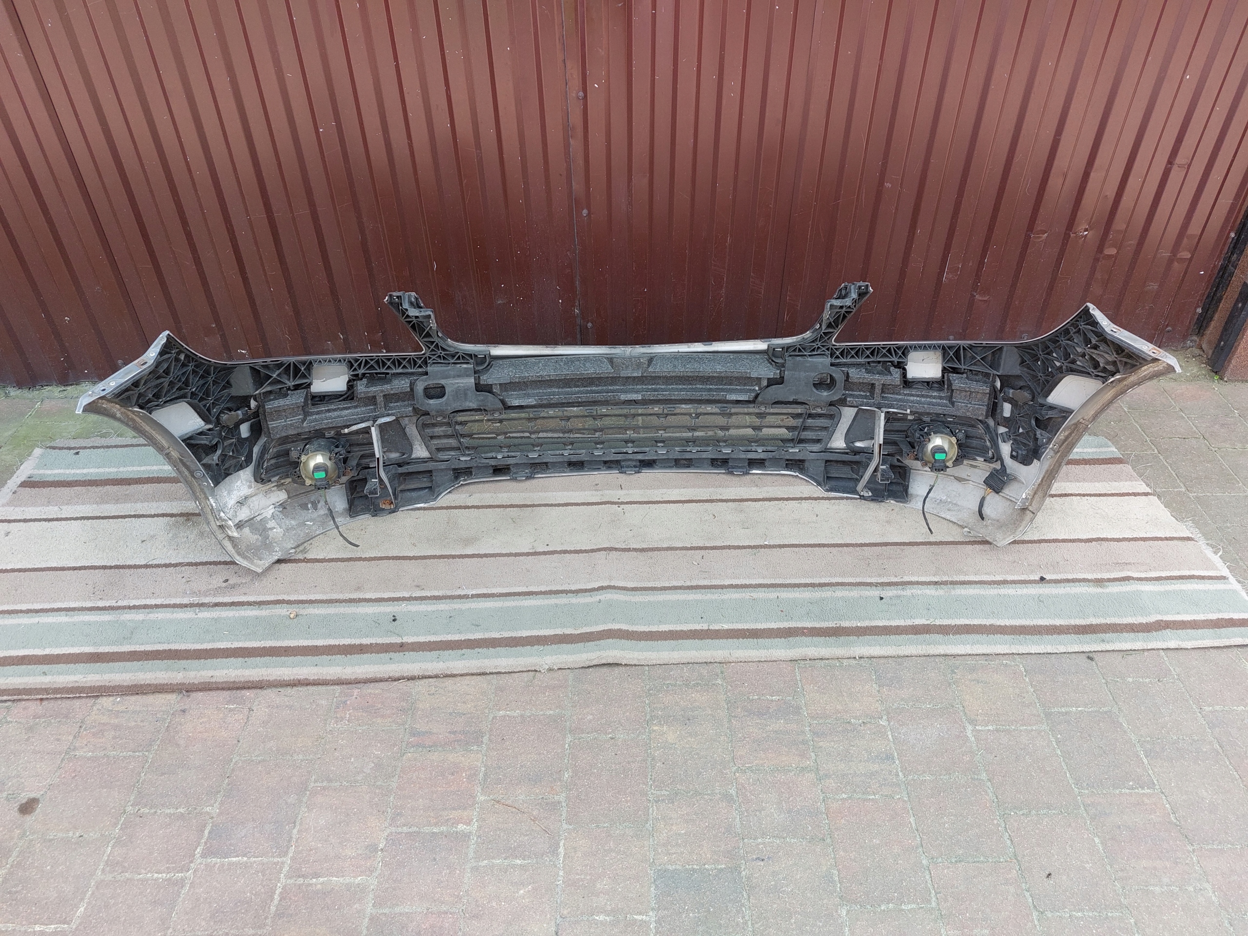 bumper front Mercedes C klasa W204 07-10r PDC