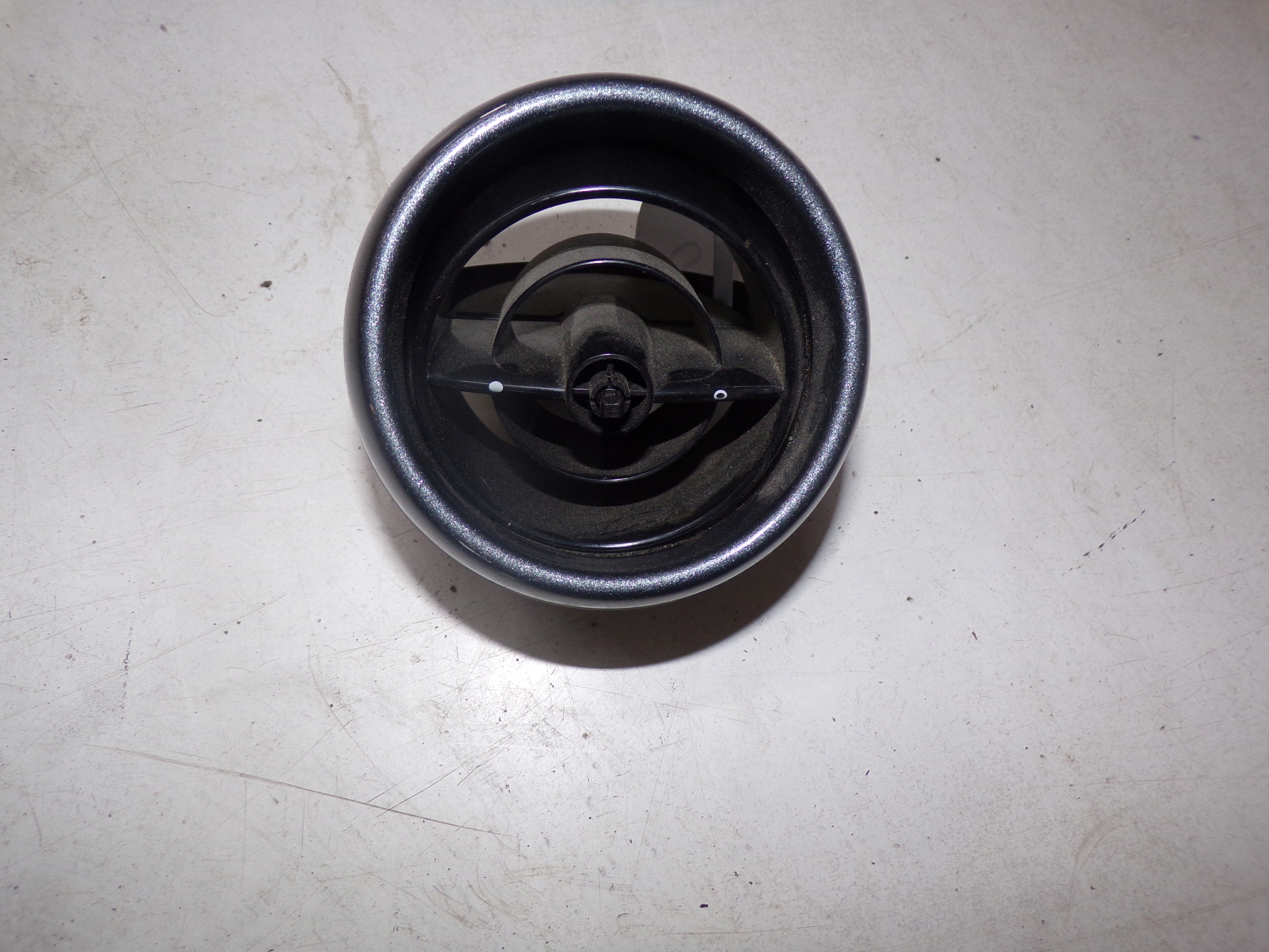 воздухозаборник жалюзи потока воздуха MINI COOPER R50