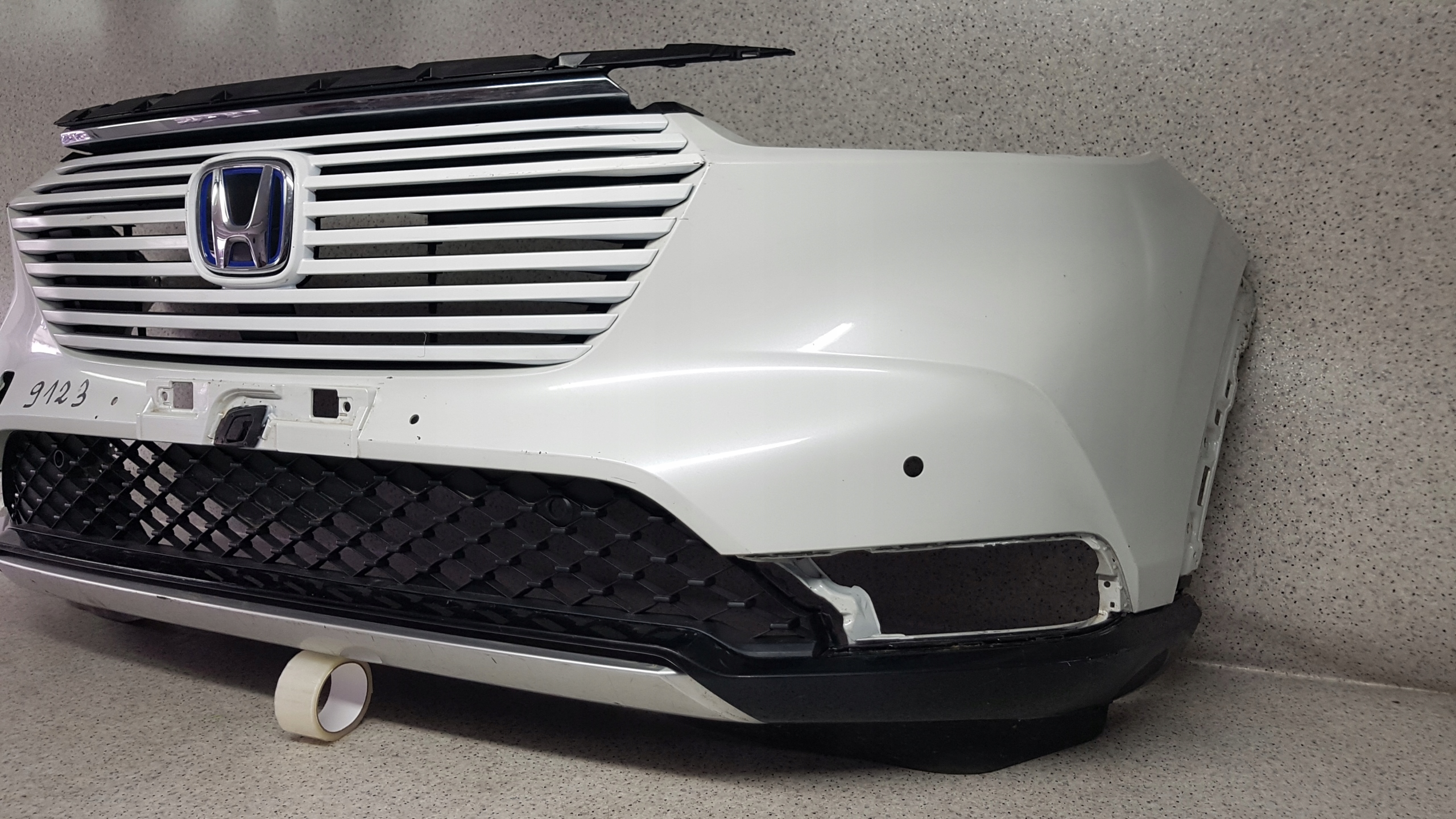 HONDA HR-V III 3 2021 - bumper front 9123