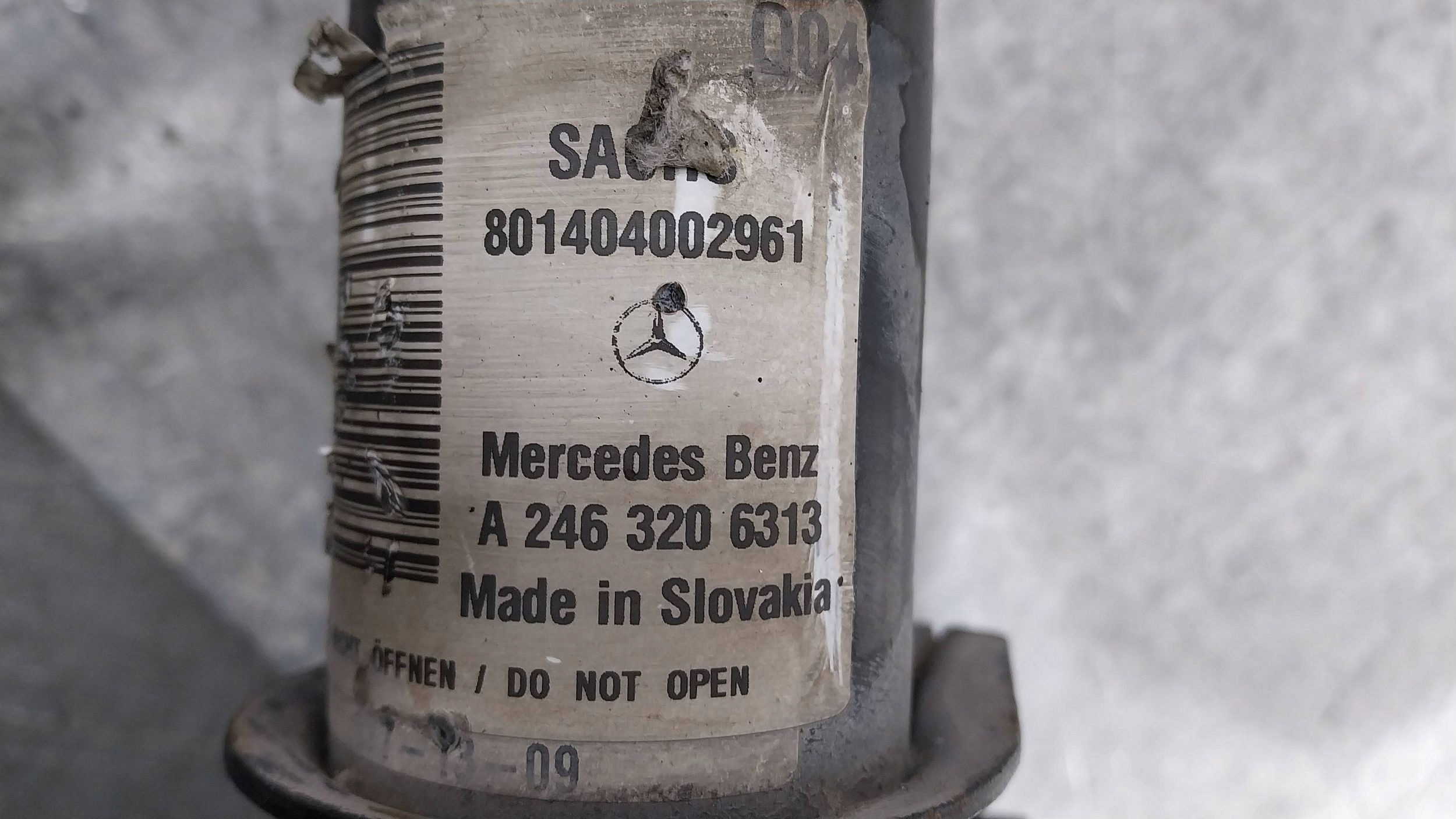 shock absorber left front A2463206313 MERCEDES W176 W246 LIFT