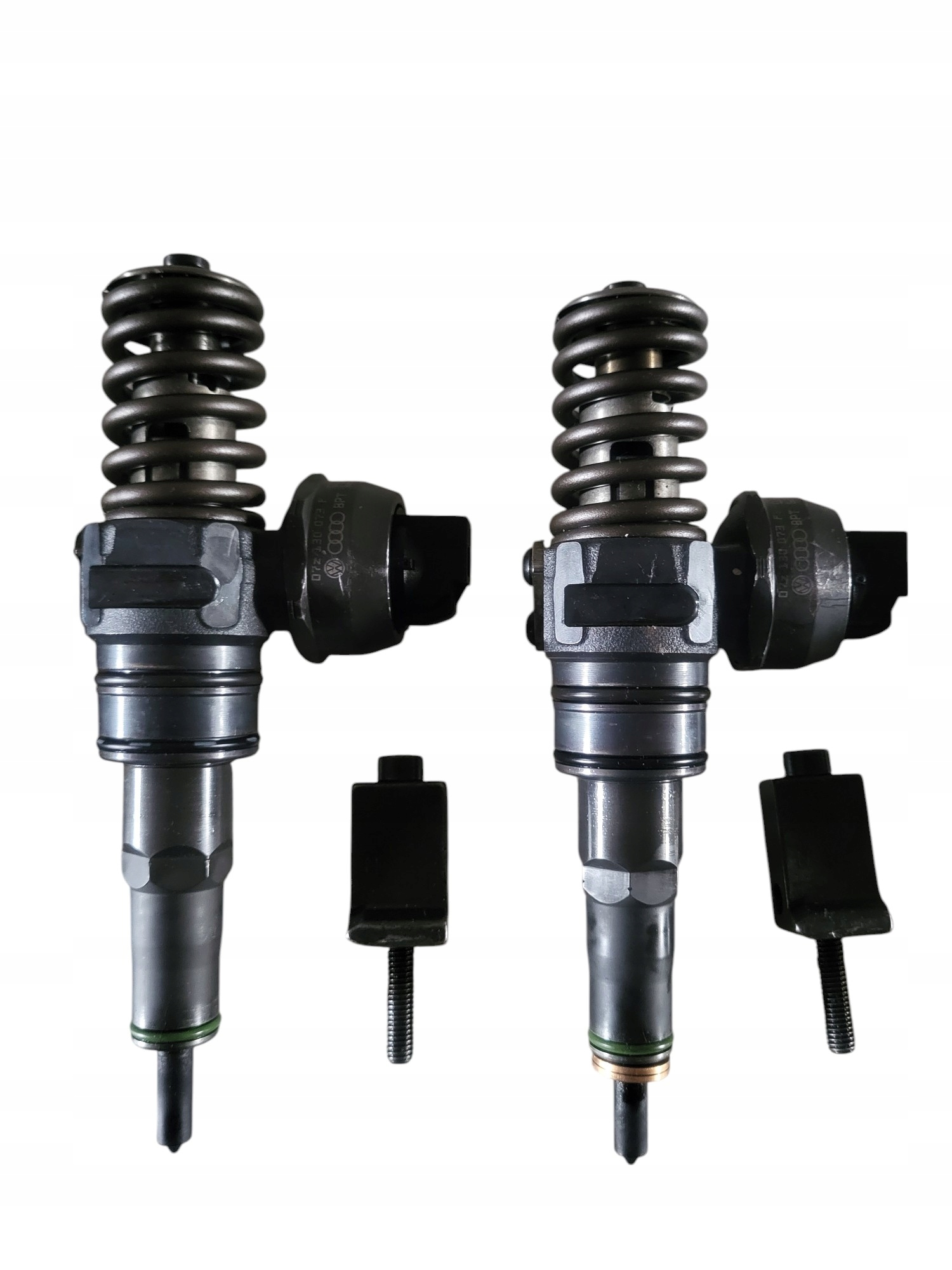 Pumpedüse Einspritzdüse VOLKSWAGEN T5 2.5 TDI 07Z130073F