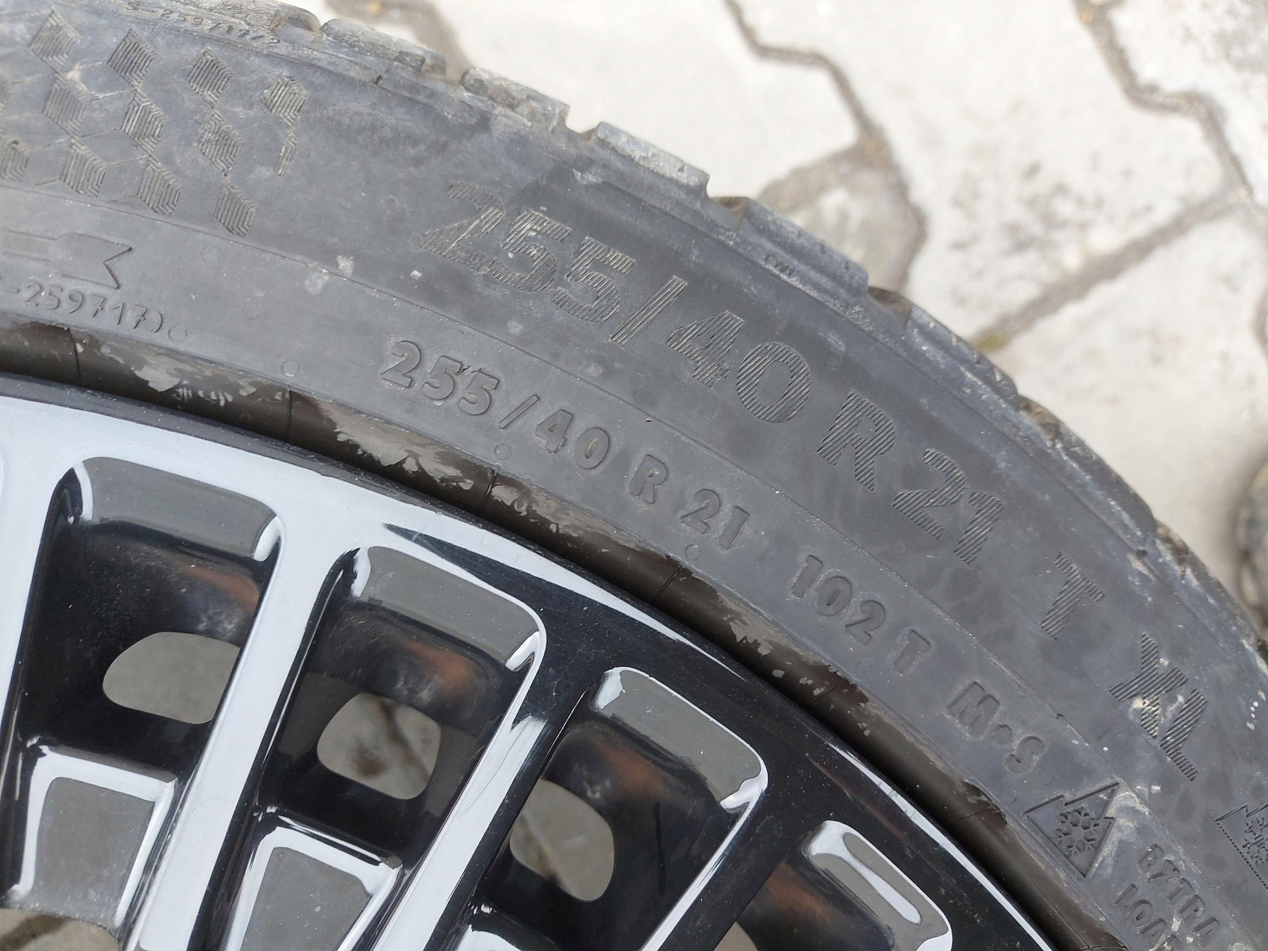 Mercedes EQC 400 W293 kolo disk disk 255/40 R21