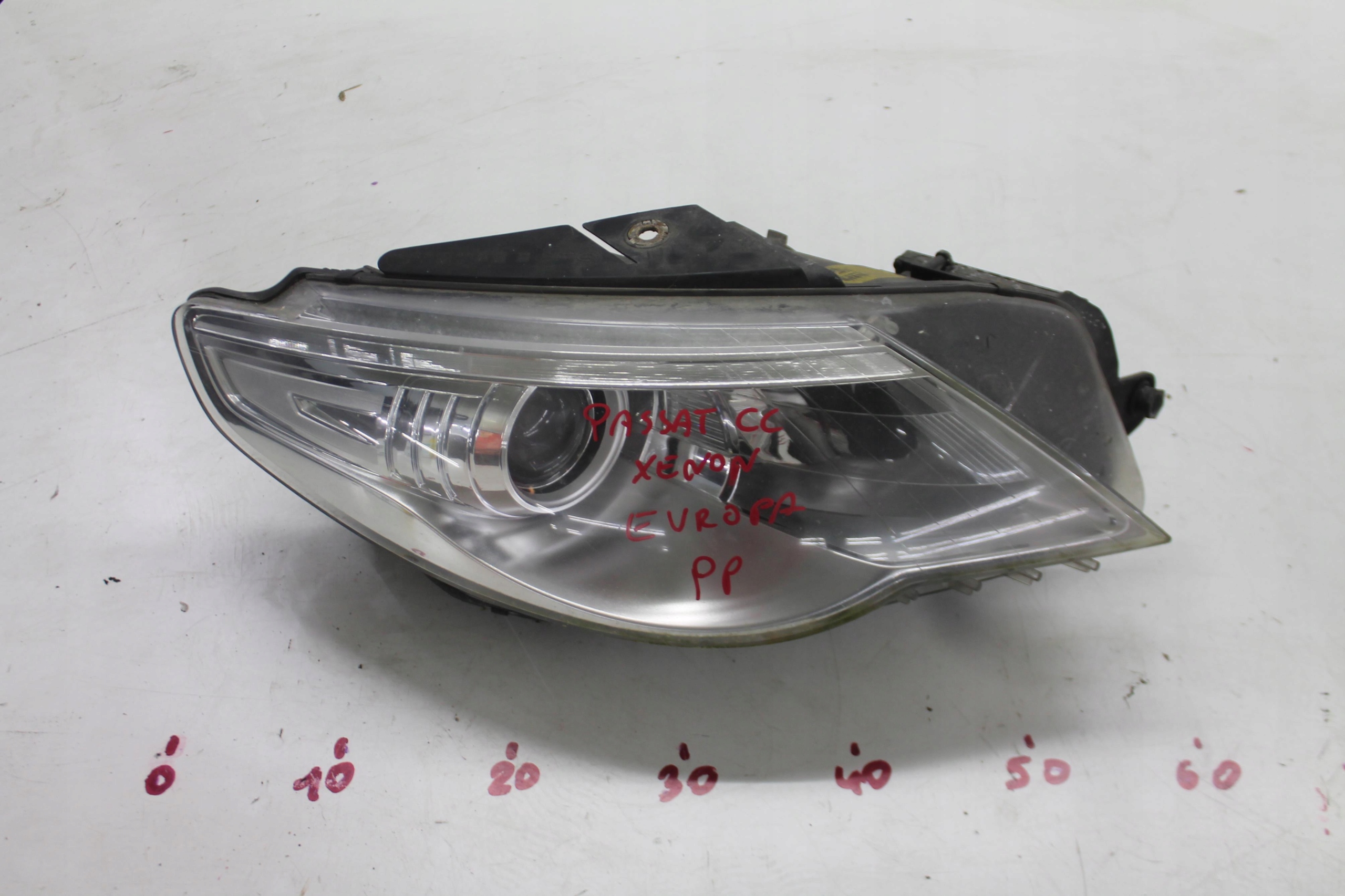 light right front BI-XENON 3C8941752C VW PASSAT CC 08-16 EURO