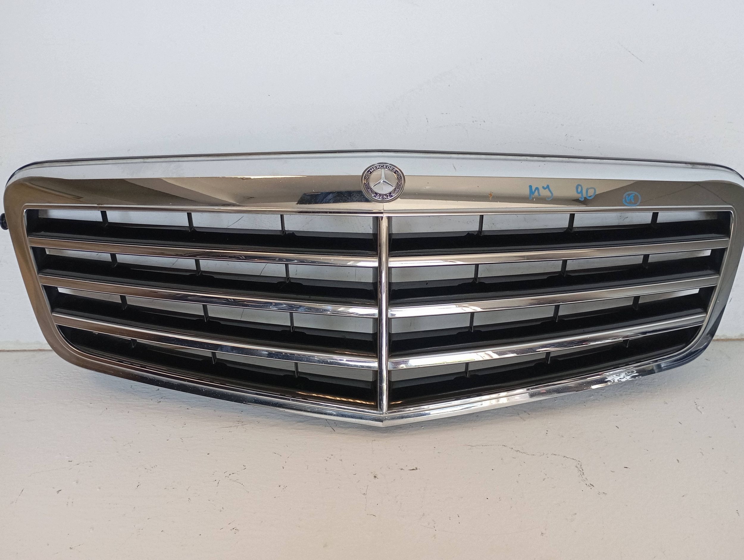 grill front front MERCEDES E 212 A2128800583