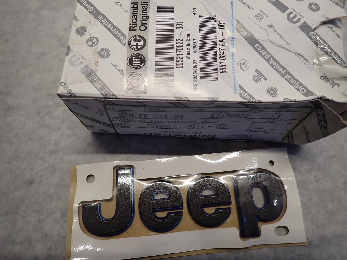 Emblemat naklejka per maske JEEP TRAILHAWK 68549142AA 0052202060