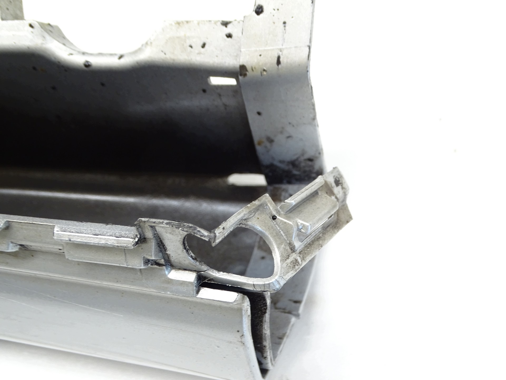 moulding threshold cap left AUDI RS4 B7 8E0853859D