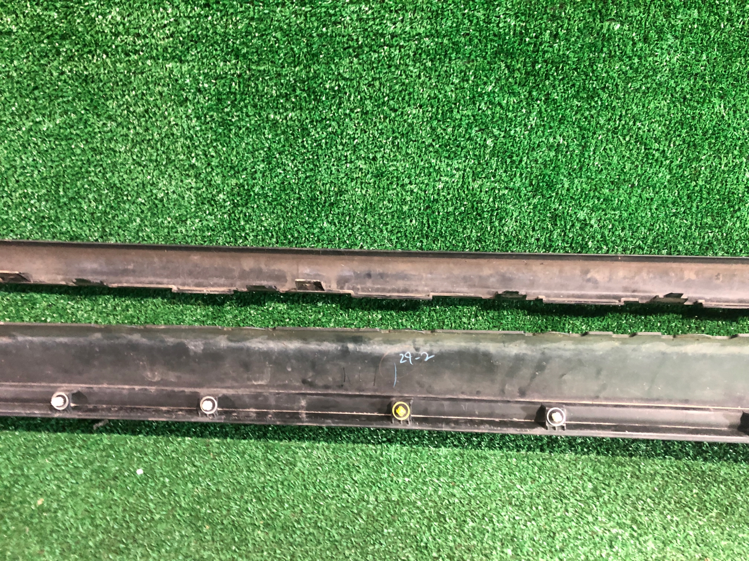 moulding threshold left TOYOTA LAND CRUISER 200 2019 51774-60160