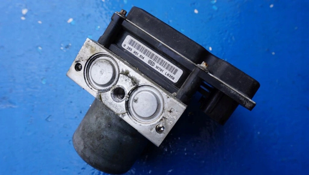 MERCEDES C E W 204 207 212 - Servofreno ABS