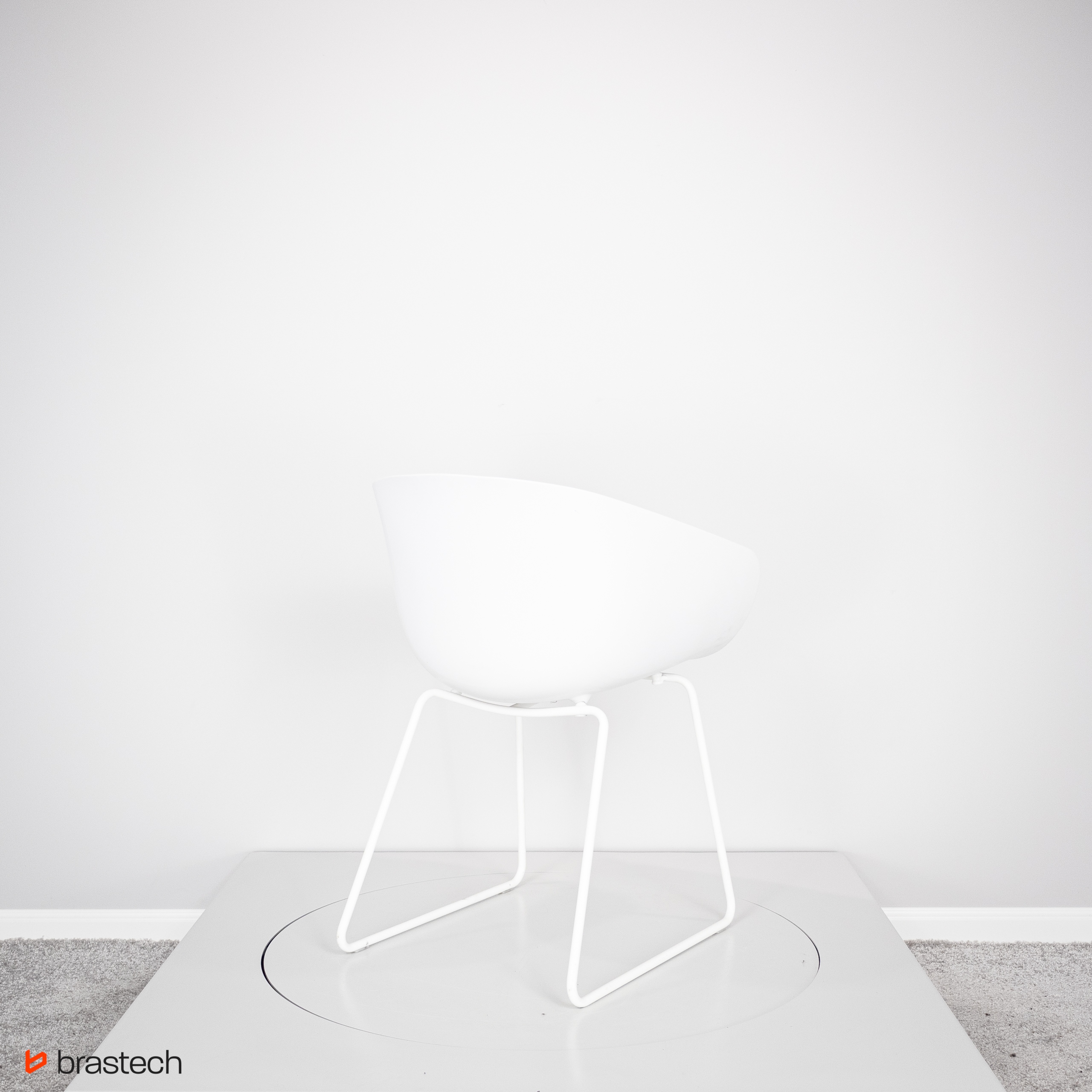 Krzesło biurowe Softline Maya KB17 Kolor obicia biały