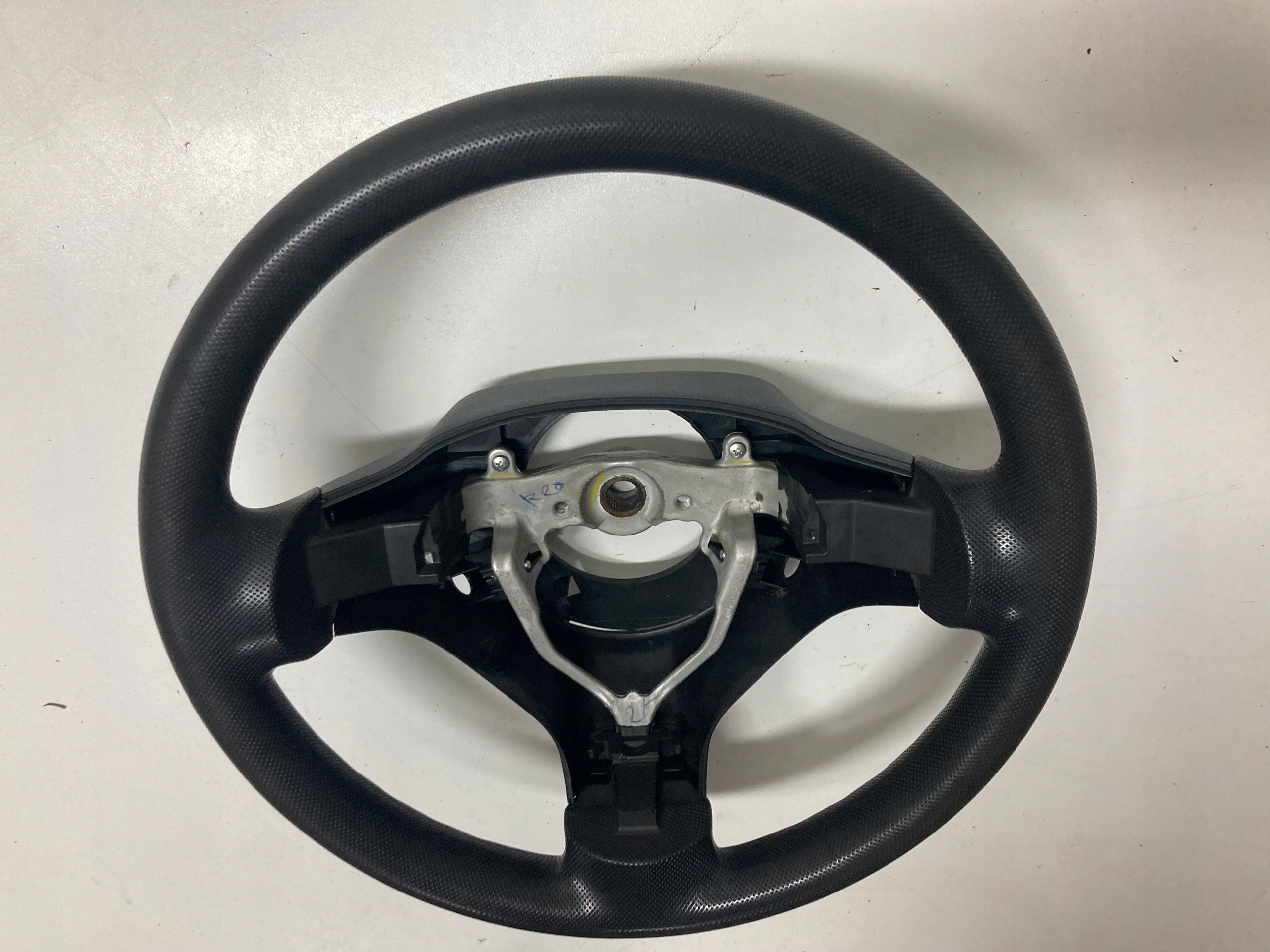 lenkrad Peugeot 107 Citroen C1 05-12r.