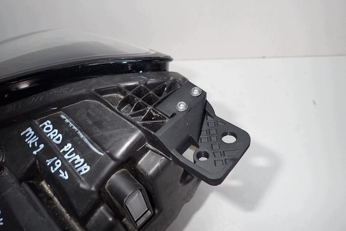 FORD PUMA MK2 II LED 19- reflektor right light right