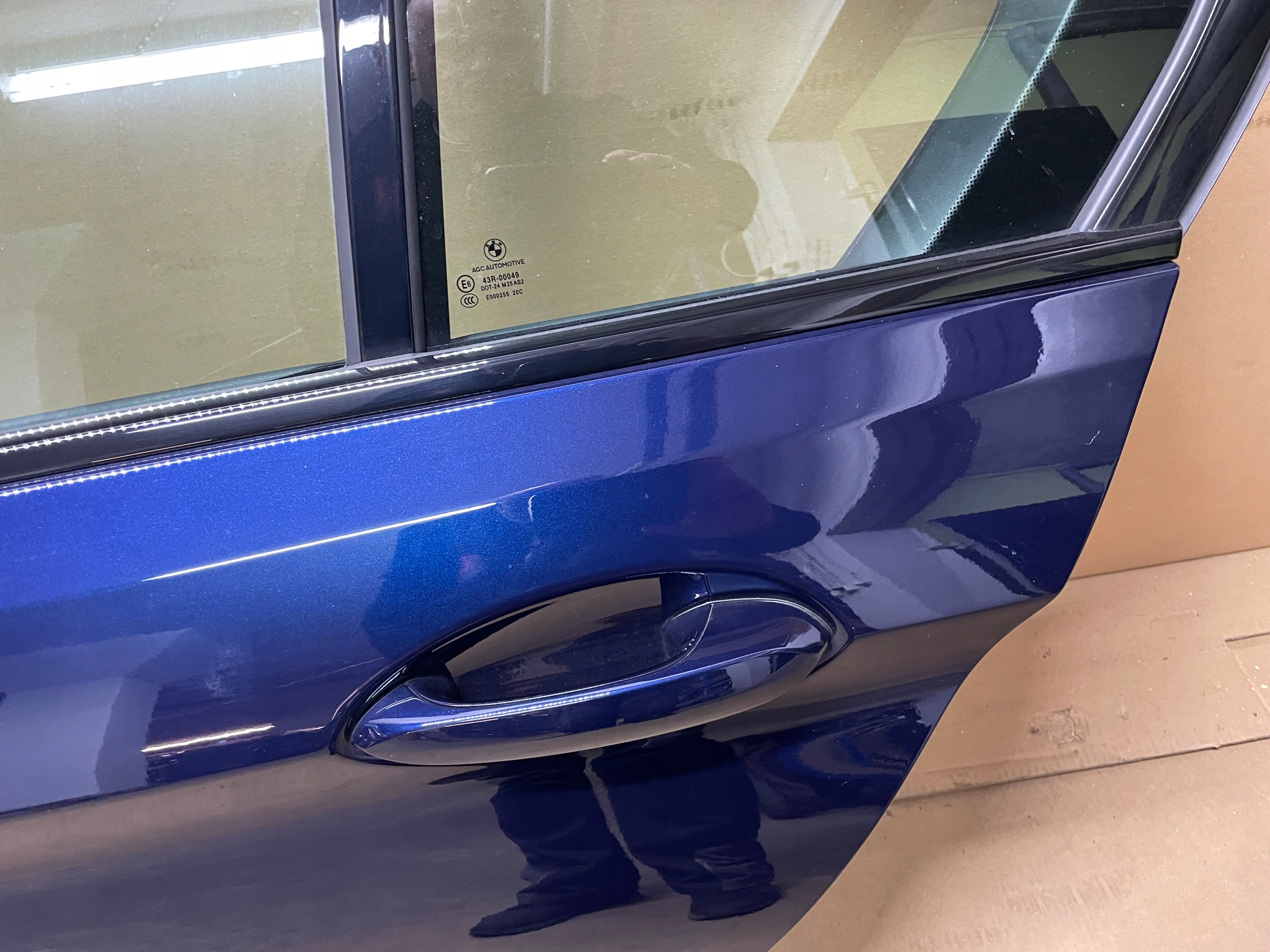 Tür heck links SHADOW KEYLESS KOMPLET BMW 5 G30 Farbe C3Z IDEAL
