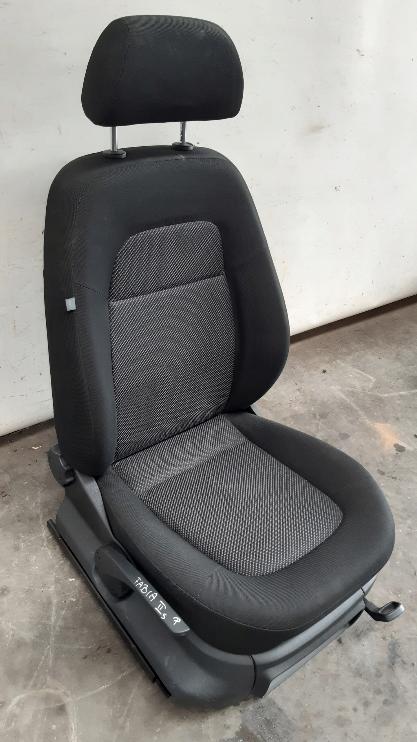 Sitz rechts Skoda Fabia II