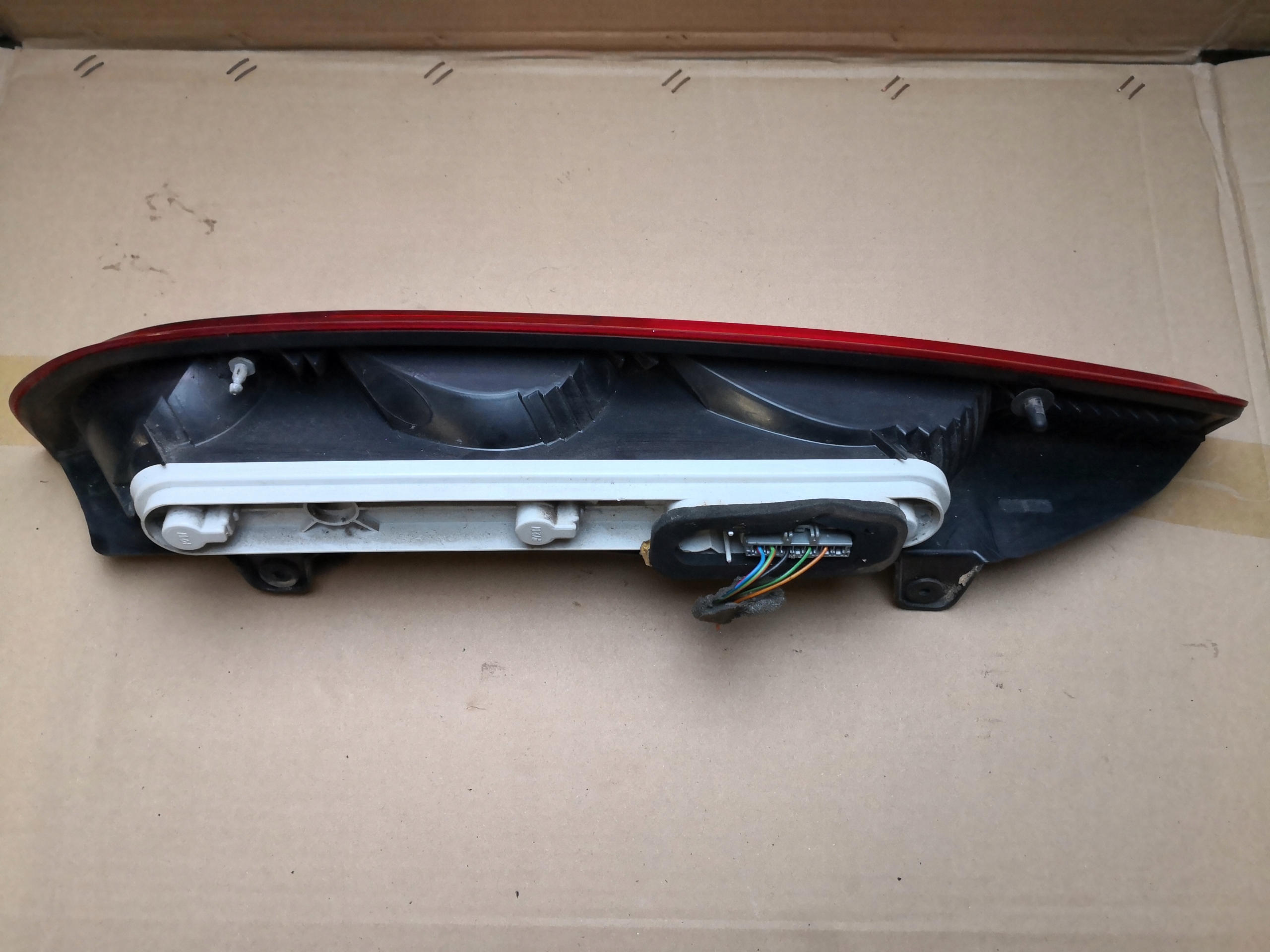light right rear part FORD FOCUS MK2 KOMBI 4M51-13404-F