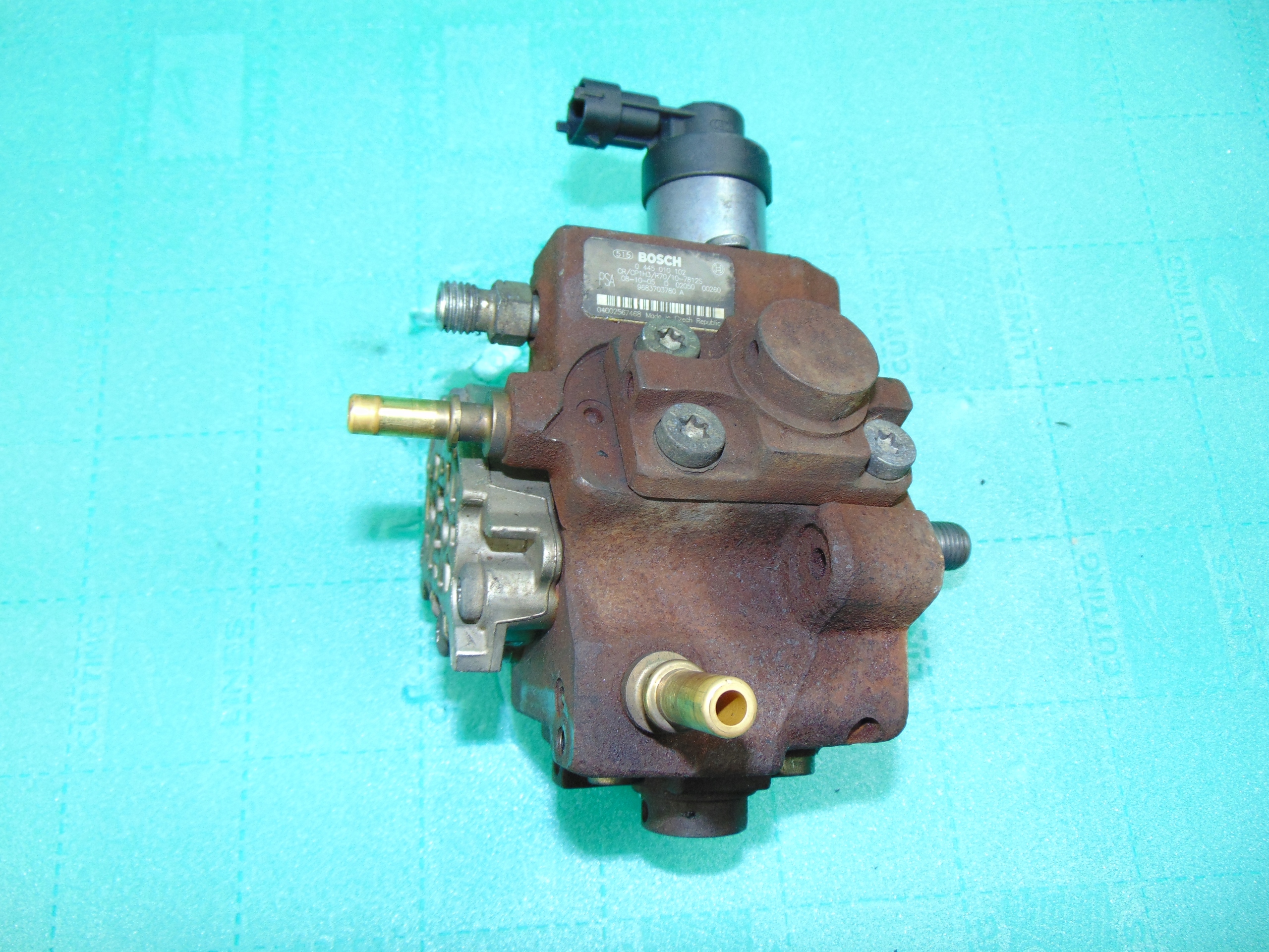 injection pump 1,6TDCI 1,6HDI 0445010102 original!!!