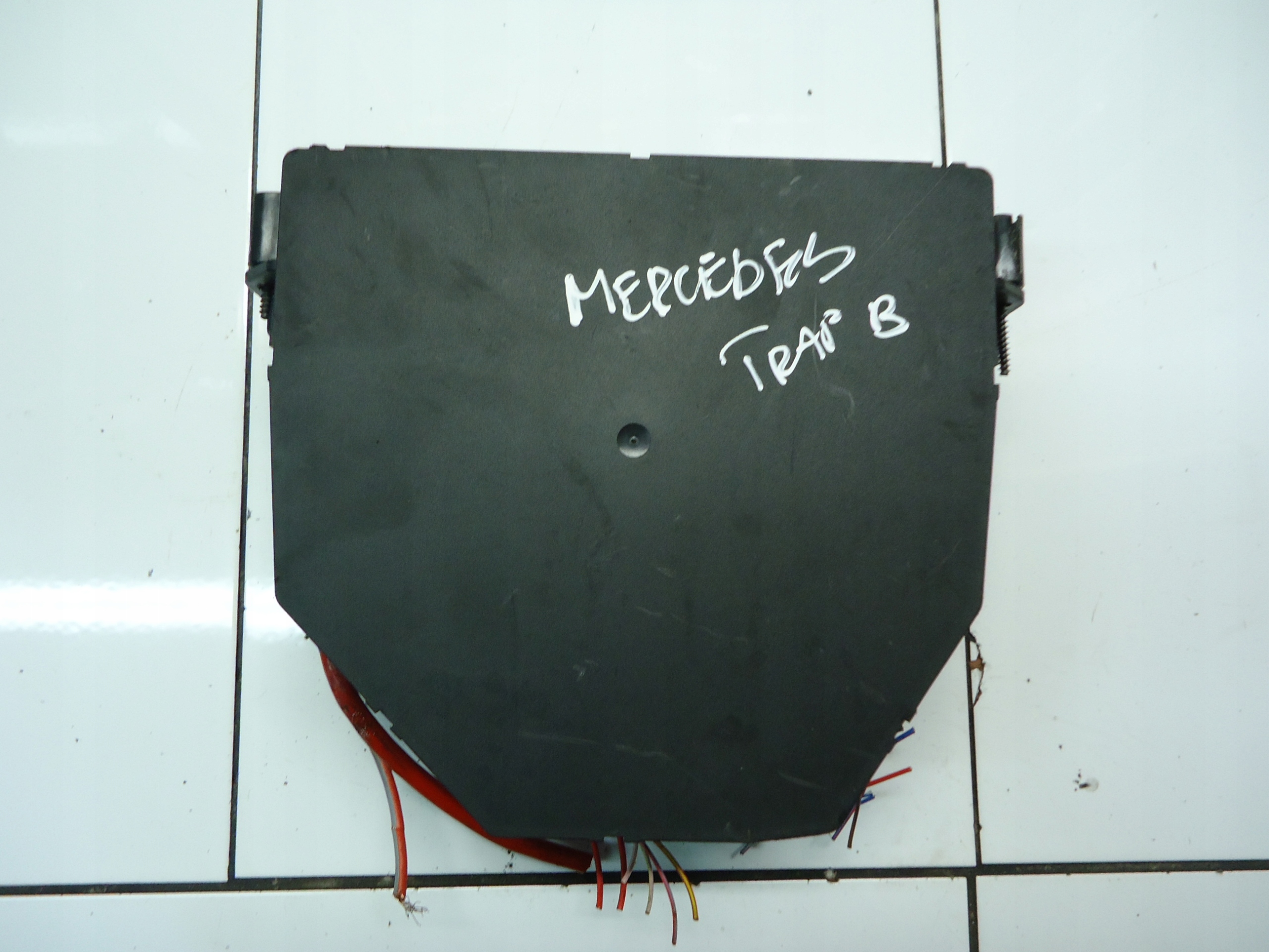 MERCEDES W204 Module SAM A2049009501