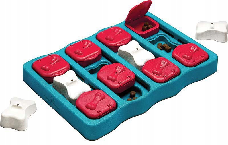 Levně Nina Ottosson Dog Brick Plastic (Hračka pro psy plastová)