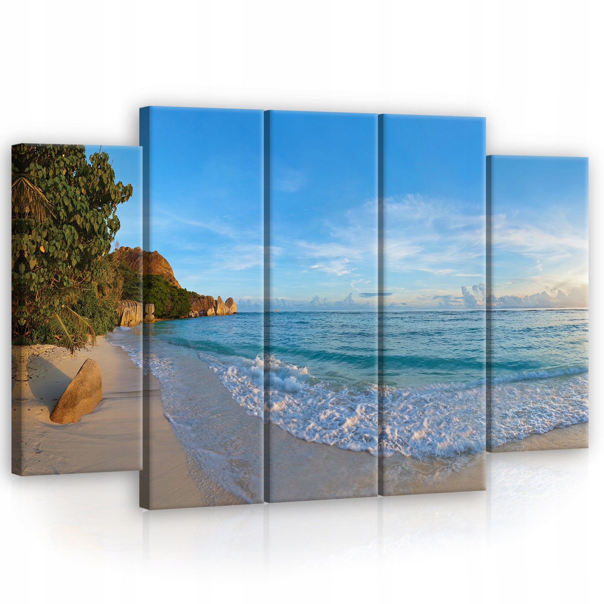 Obraz 150x100 Tropická pláž oceán moře vlny písek obloha mraky příroda